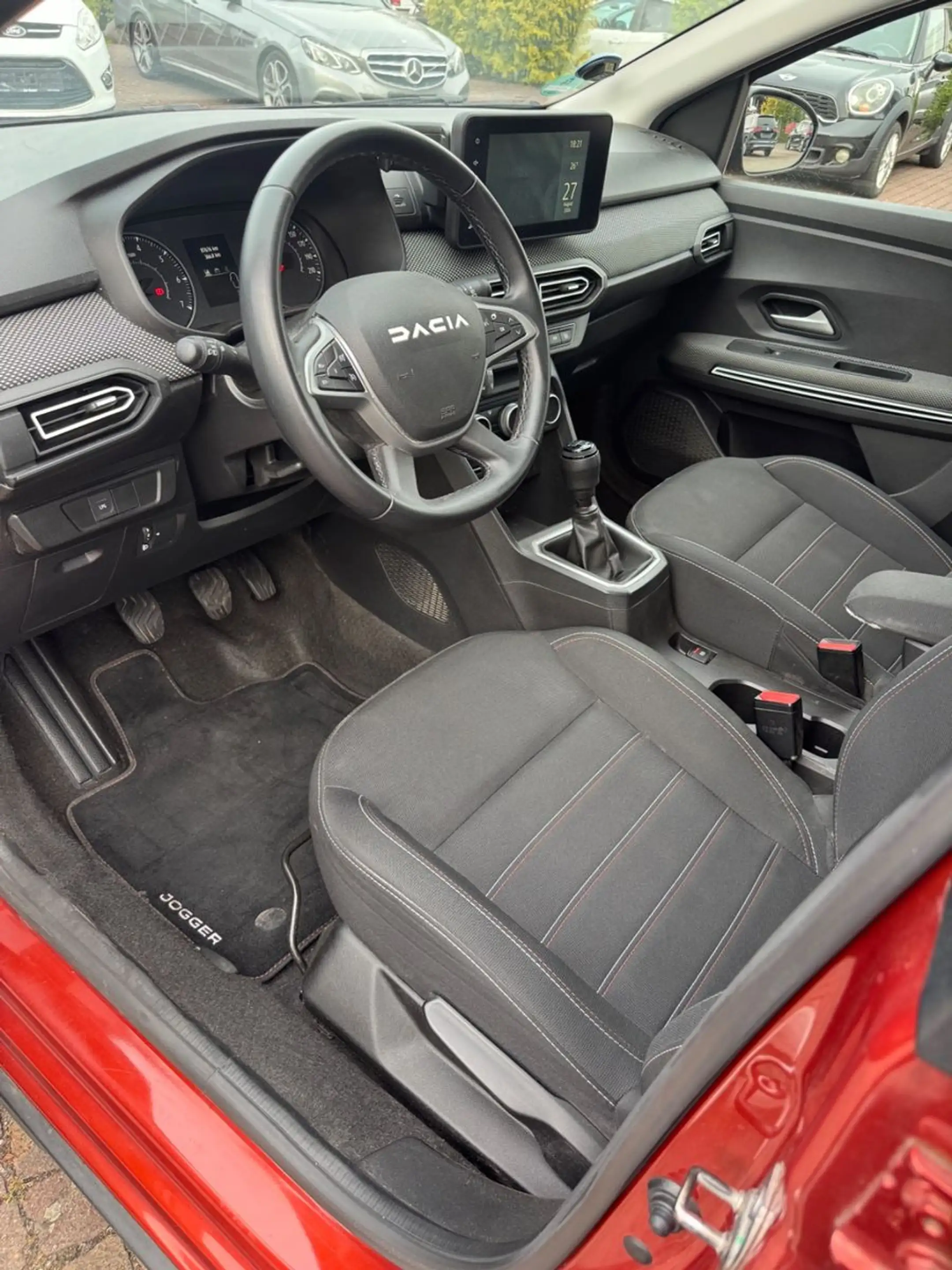 Dacia Jogger Extreme+Navi,LED,Kamera,Totwinkel,SHZ,PDC — photo 10