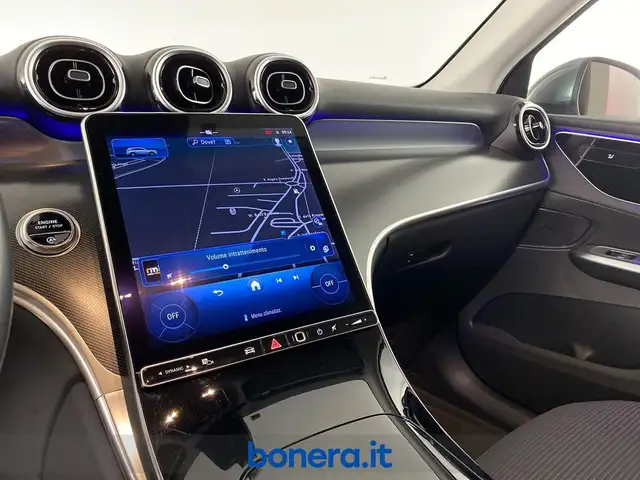 Mercedes-Benz GLC view 13