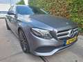Mercedes-Benz E 220 d Prestige Plus Grijs - thumbnail 3