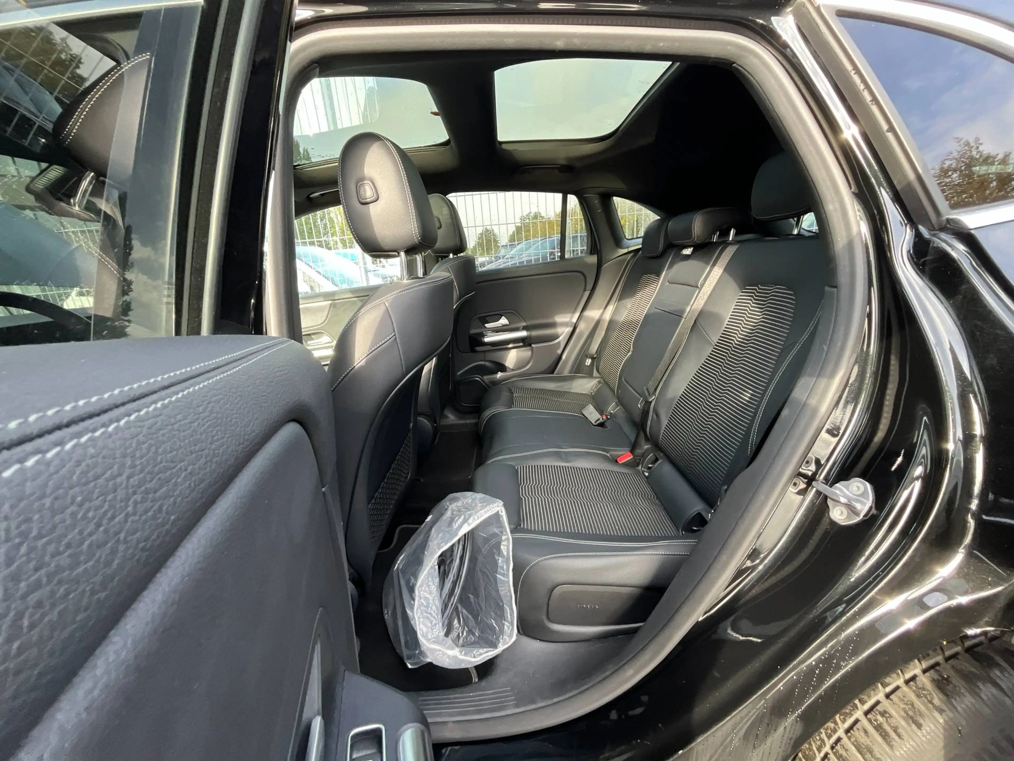 Mercedes-Benz EQA 250 EQA 250 (243.701) — photo 11