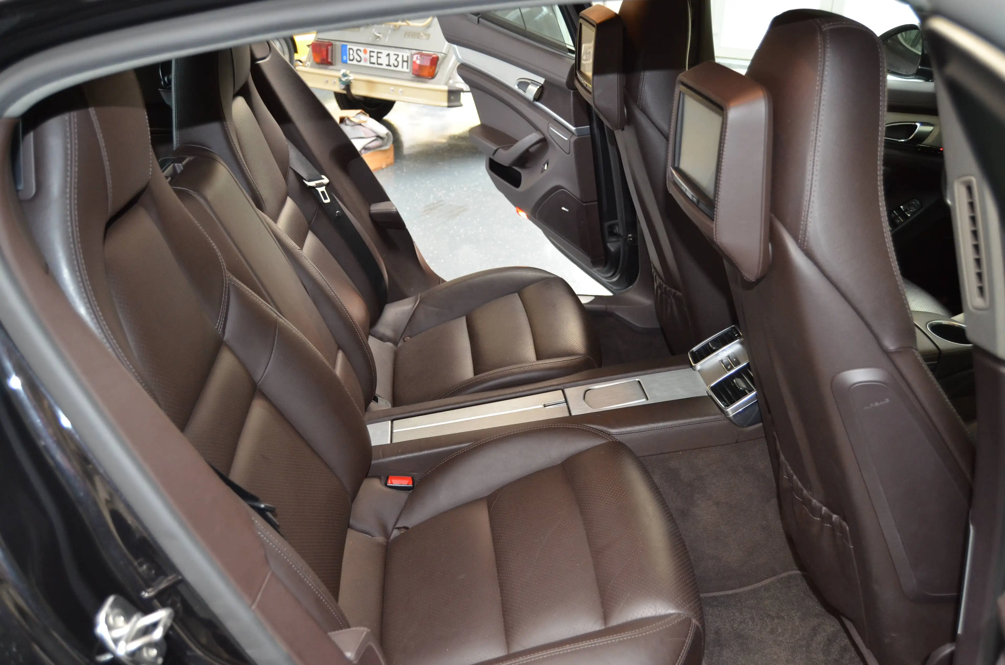 Porsche Panamera 4 S 1.Hand nach PZ Front Entertainment deutsch — photo 15
