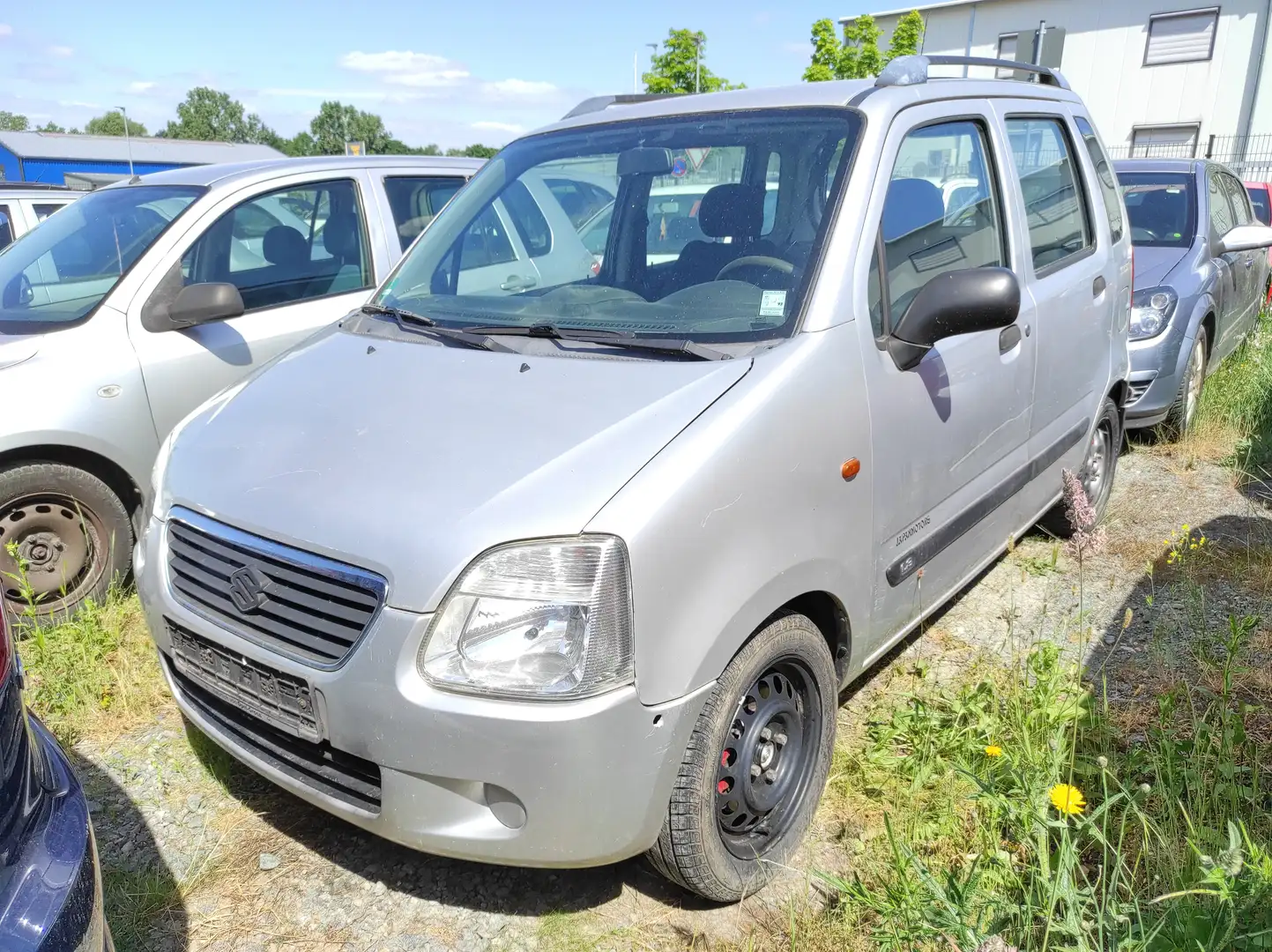 Suzuki Wagon R+ 1.3 AUTOMATIK *TÜV NEU* ANHÄNGERKUPPLUNG Gümüş rengi - 2