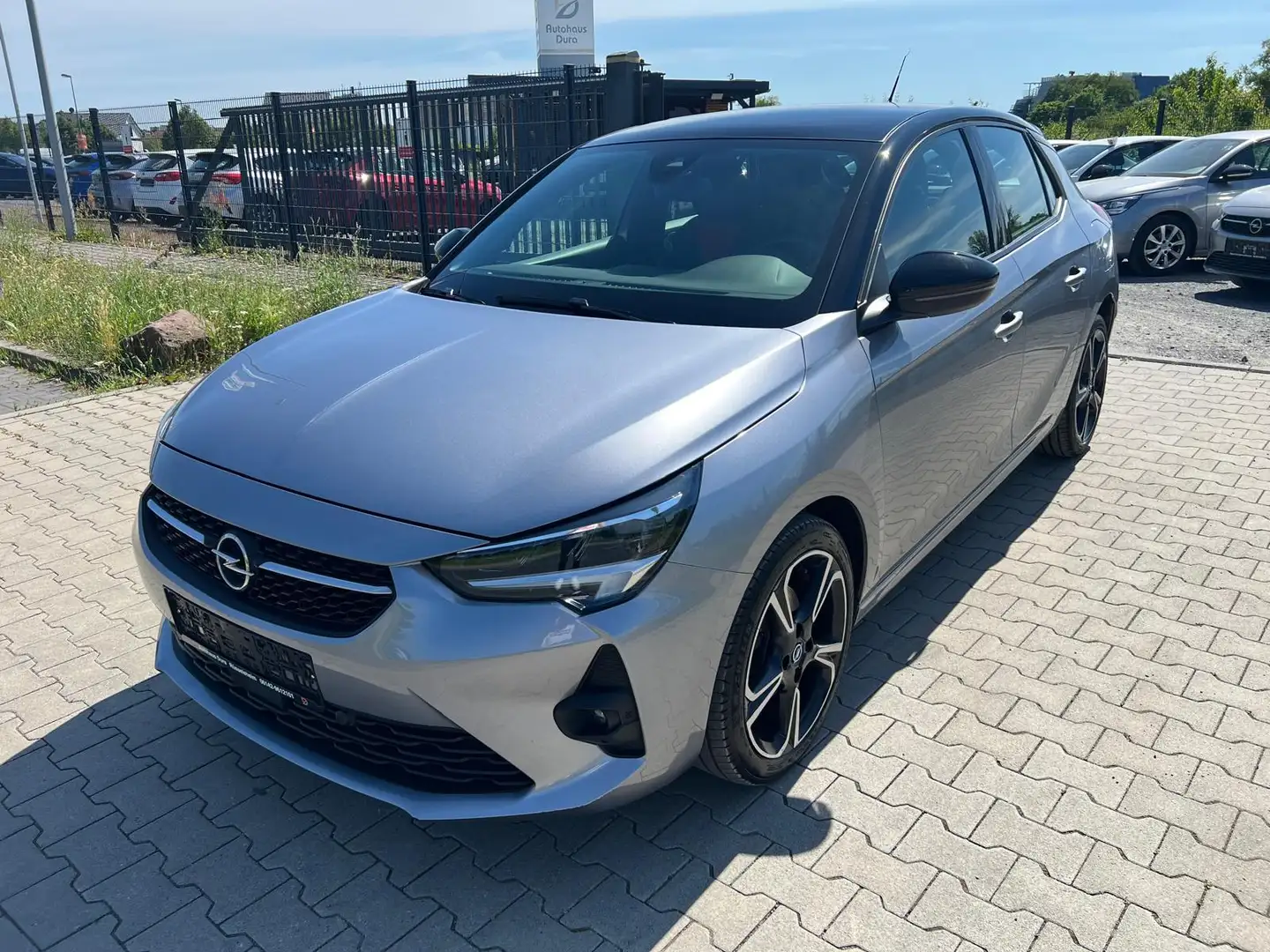 Opel Corsa 1.2 Turbo GS Line Aut. Navi+Pano+Led Gris - 2