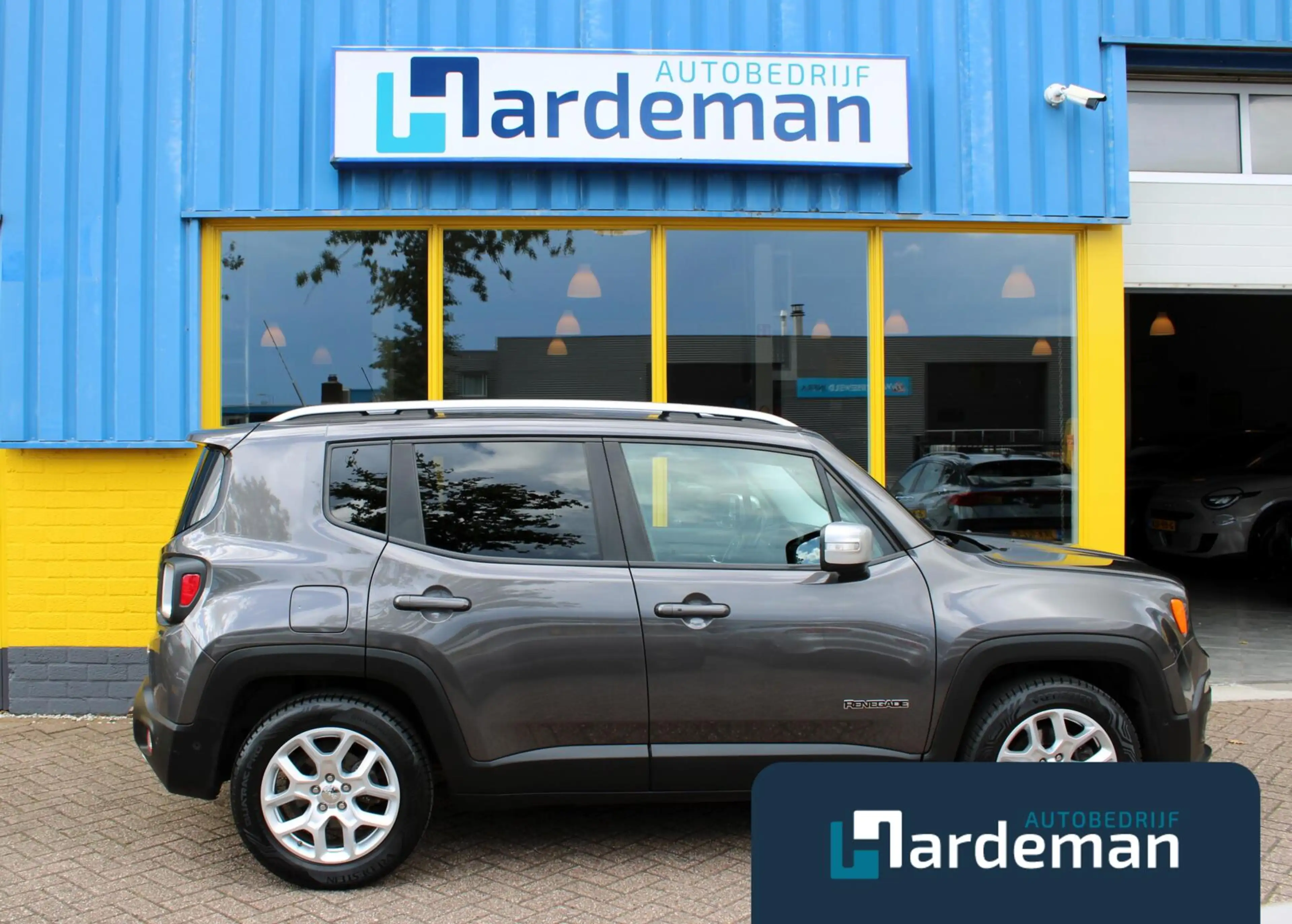 Jeep Renegade 1.4 MultiAir Limited Trekhaak Leder — photo 5