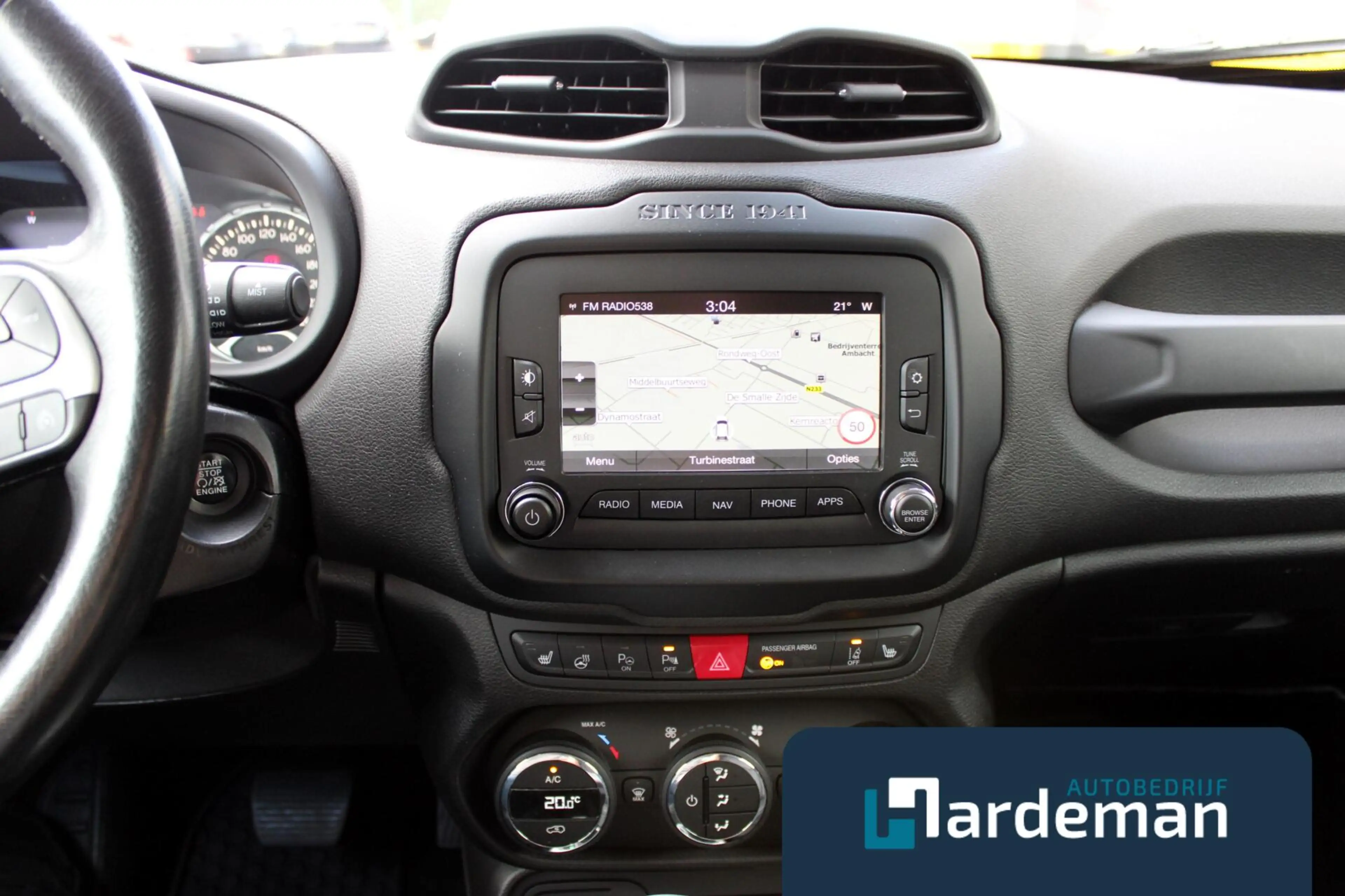 Jeep Renegade 1.4 MultiAir Limited Trekhaak Leder — photo 12