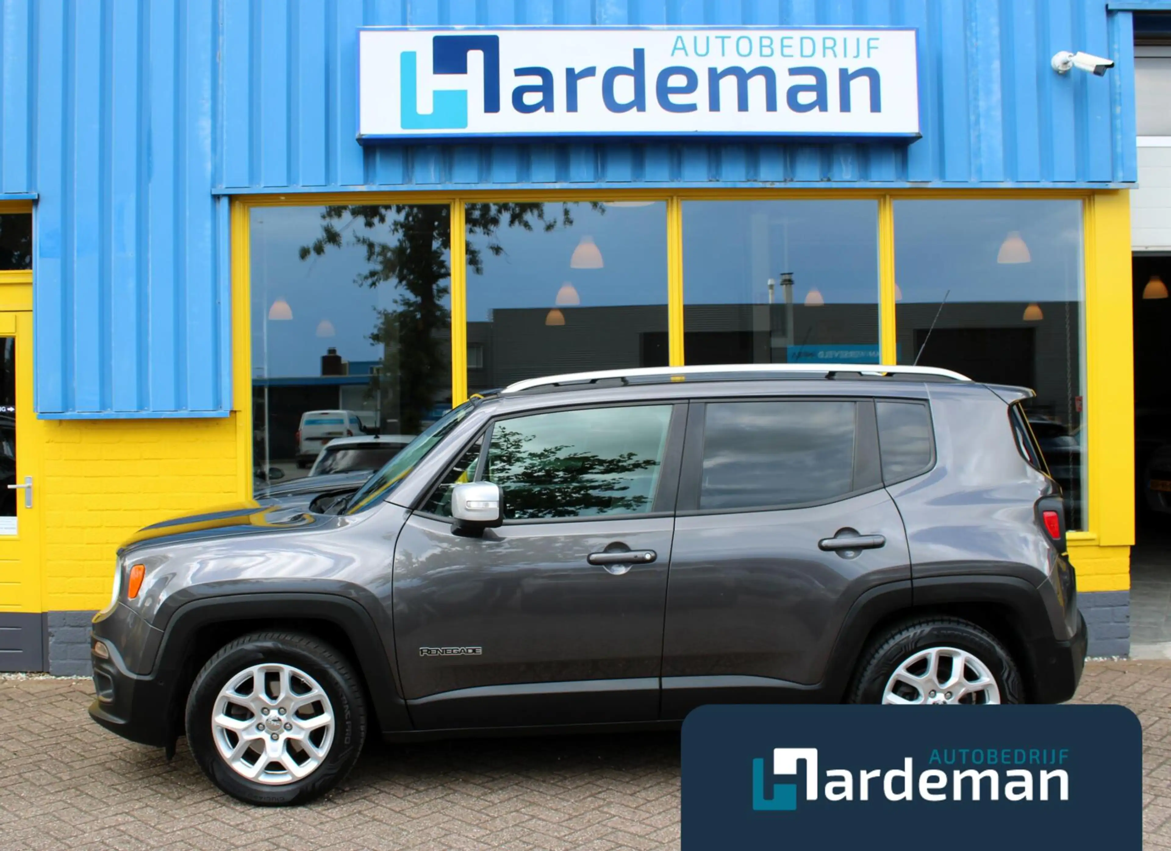Jeep Renegade 1.4 MultiAir Limited Trekhaak Leder — photo 4