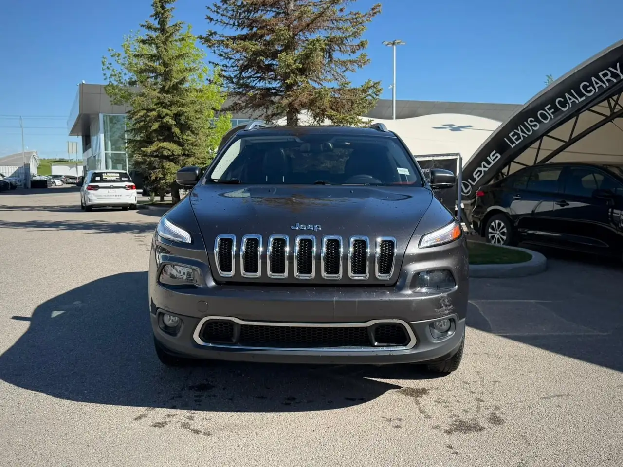 Jeep Cherokee photo Jeep Cherokee