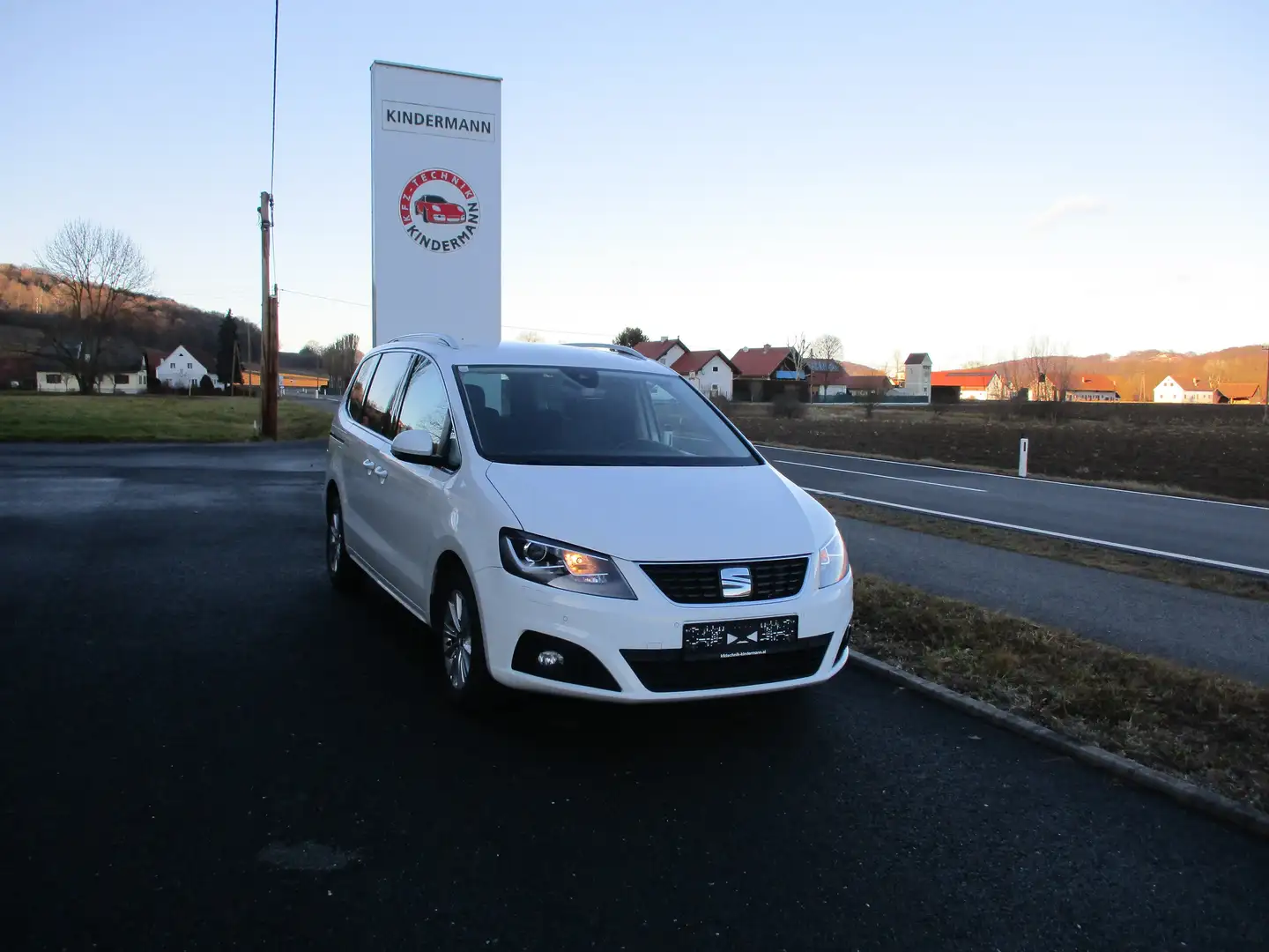 SEAT Alhambra Style DSG RFK Spurhalte Blanc - 1
