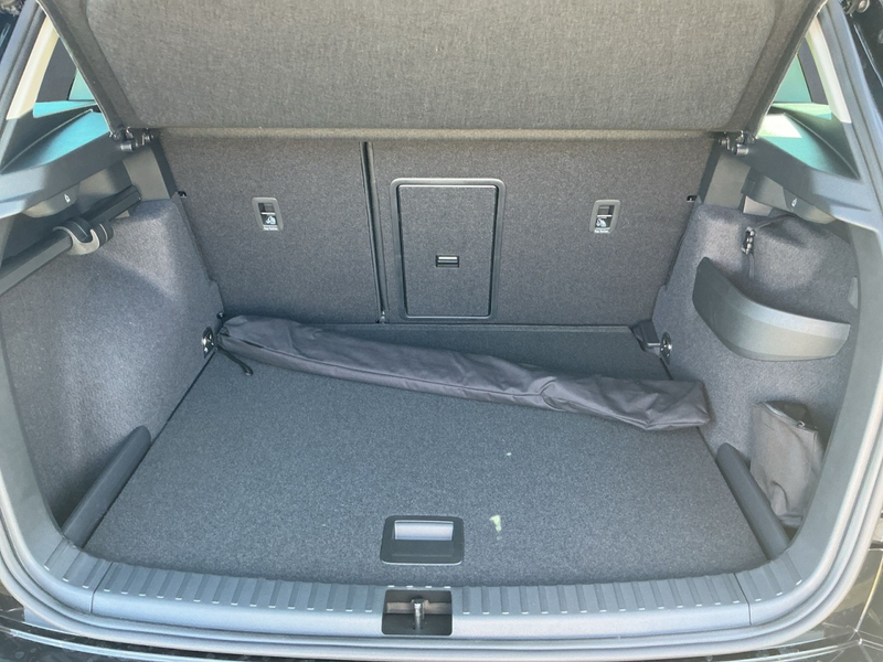 Skoda Karoq BALANCE 2.0 TDI DSG 4x4+AHK+NAVI+MATRIX+VC Klima — photo 9