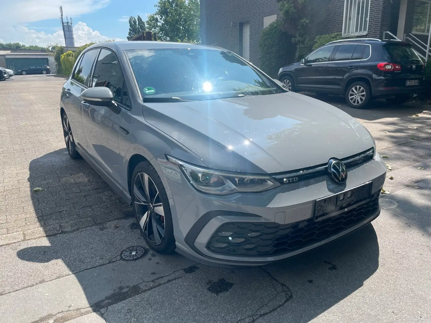 Volkswagen Golf VIII Lim. GTD DSG LED KAMERA NAVI Grau - 2