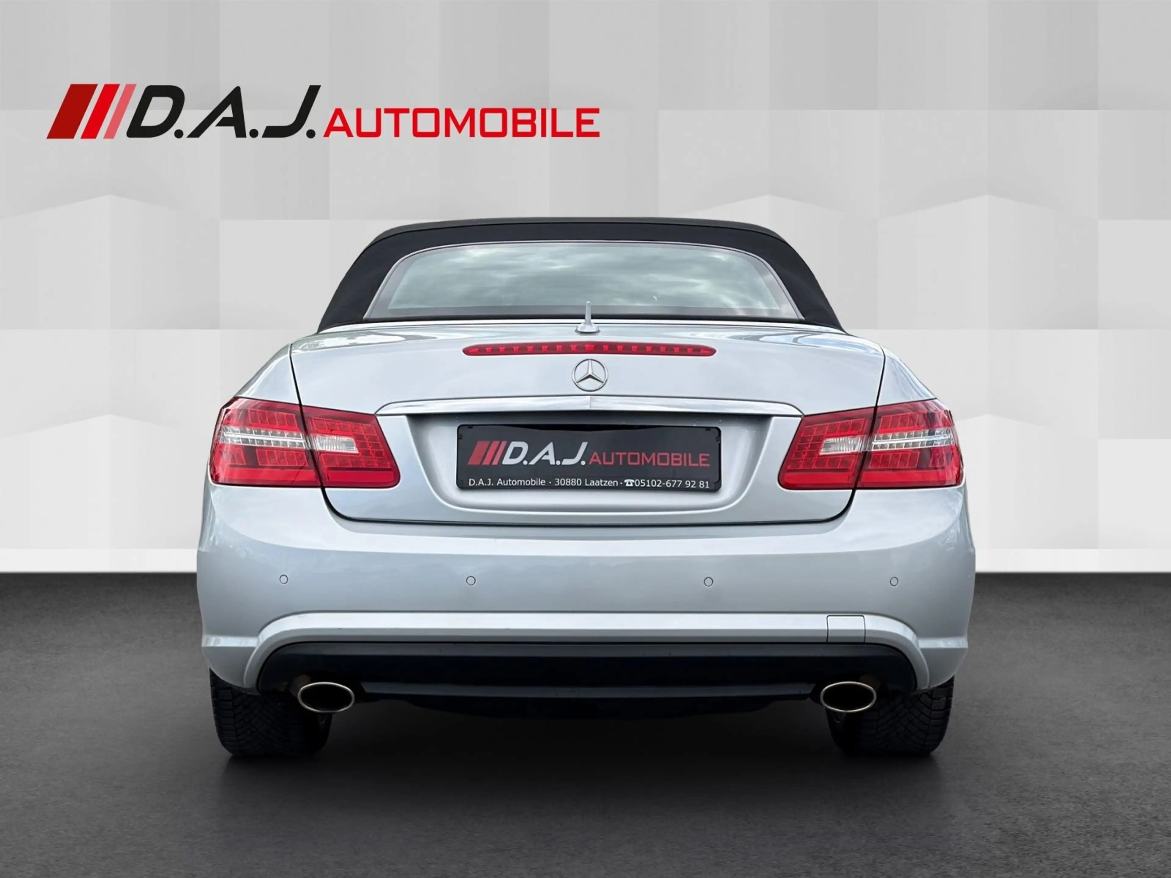 Mercedes-Benz E 350 CGI BE Cabrio AMG Sport-Paket Nappa Sitzk. — photo 4