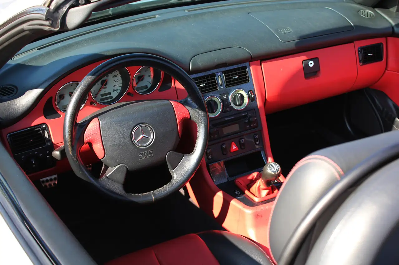 Mercedes-Benz SLK 200 (170.435), foto 10