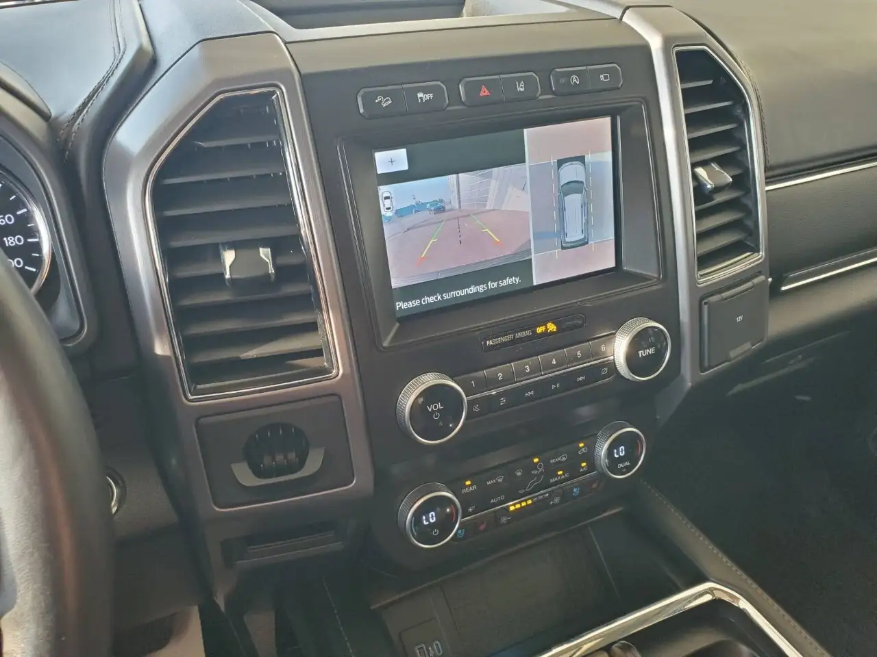 Ford Expedition photo Ford Expedition