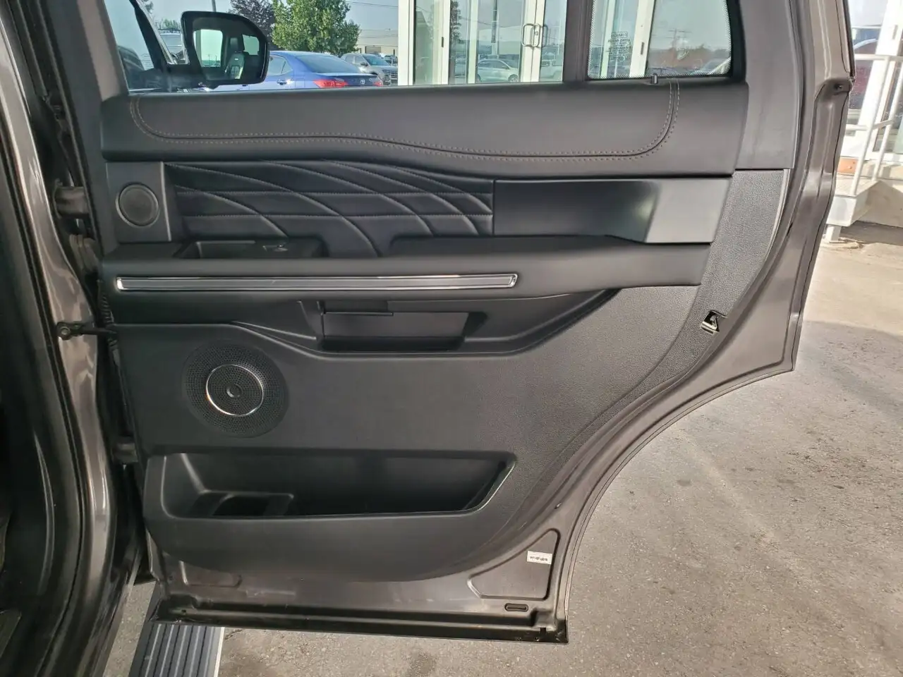 Ford Expedition photo Ford Expedition