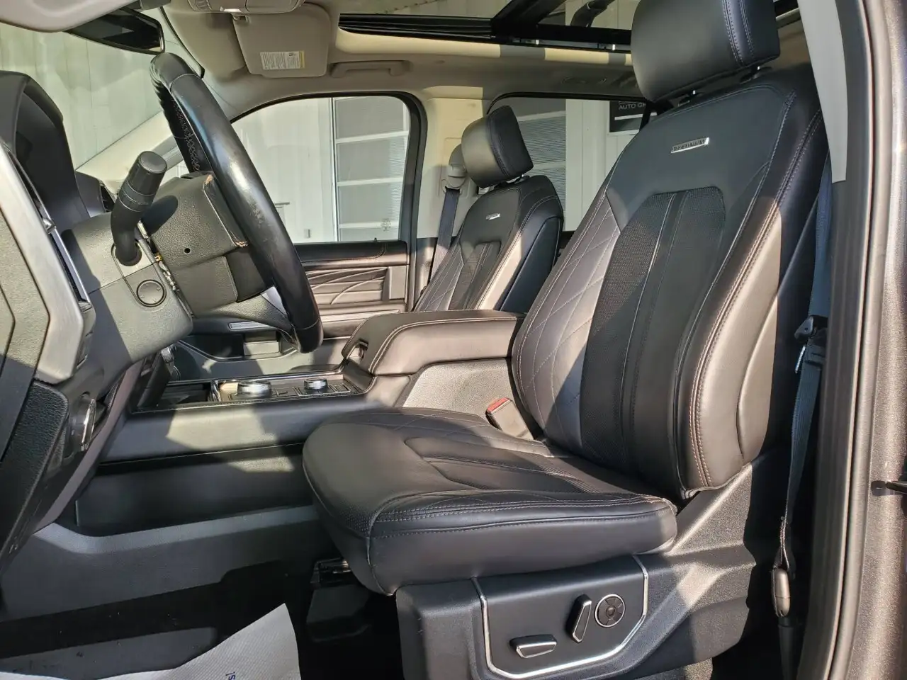 Ford Expedition photo Ford Expedition