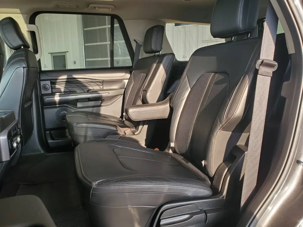 Ford Expedition photo Ford Expedition