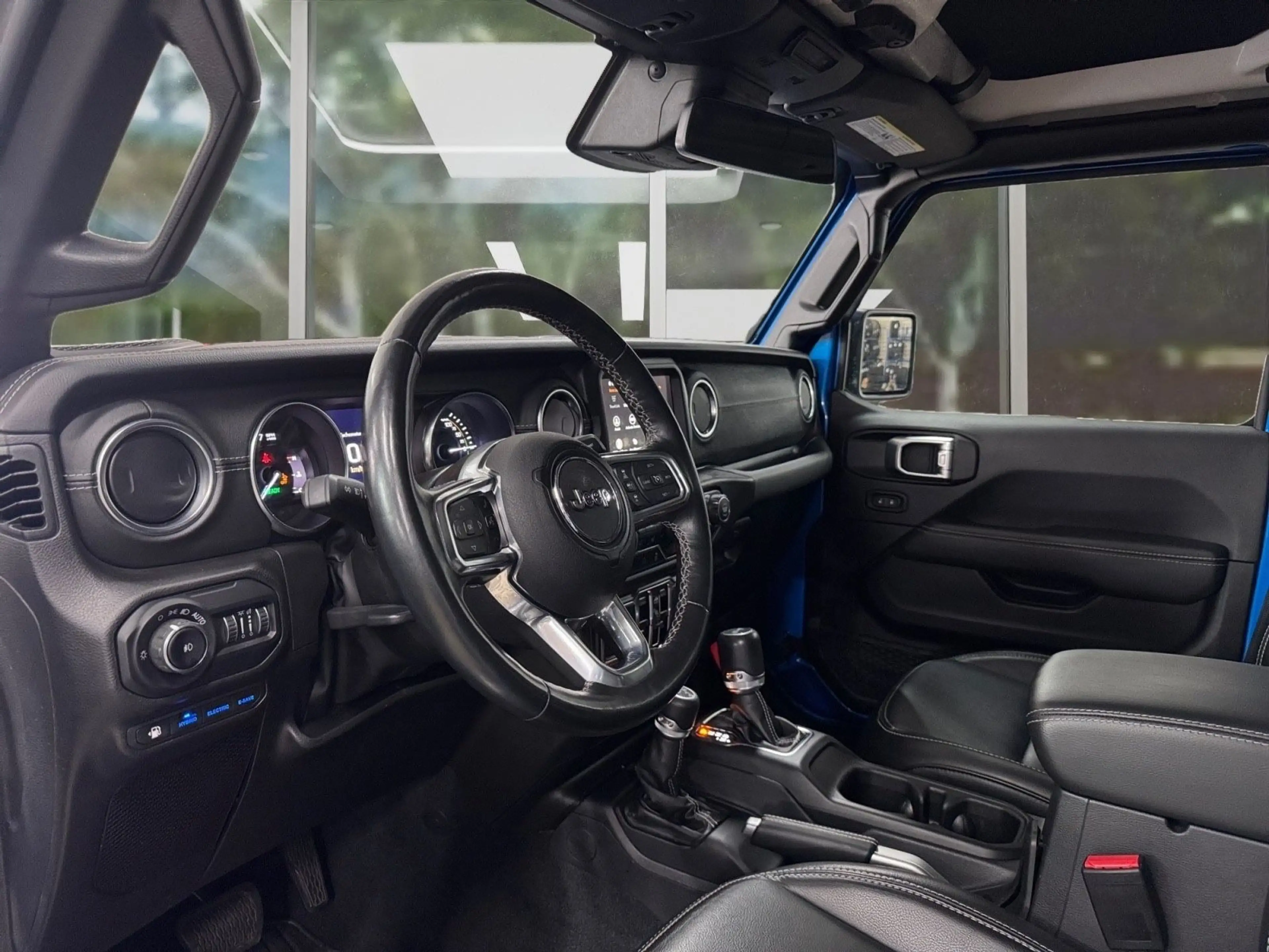 Jeep Wrangler Unlimited Plug-In Hybrid Sahara 2.Hand — photo 10