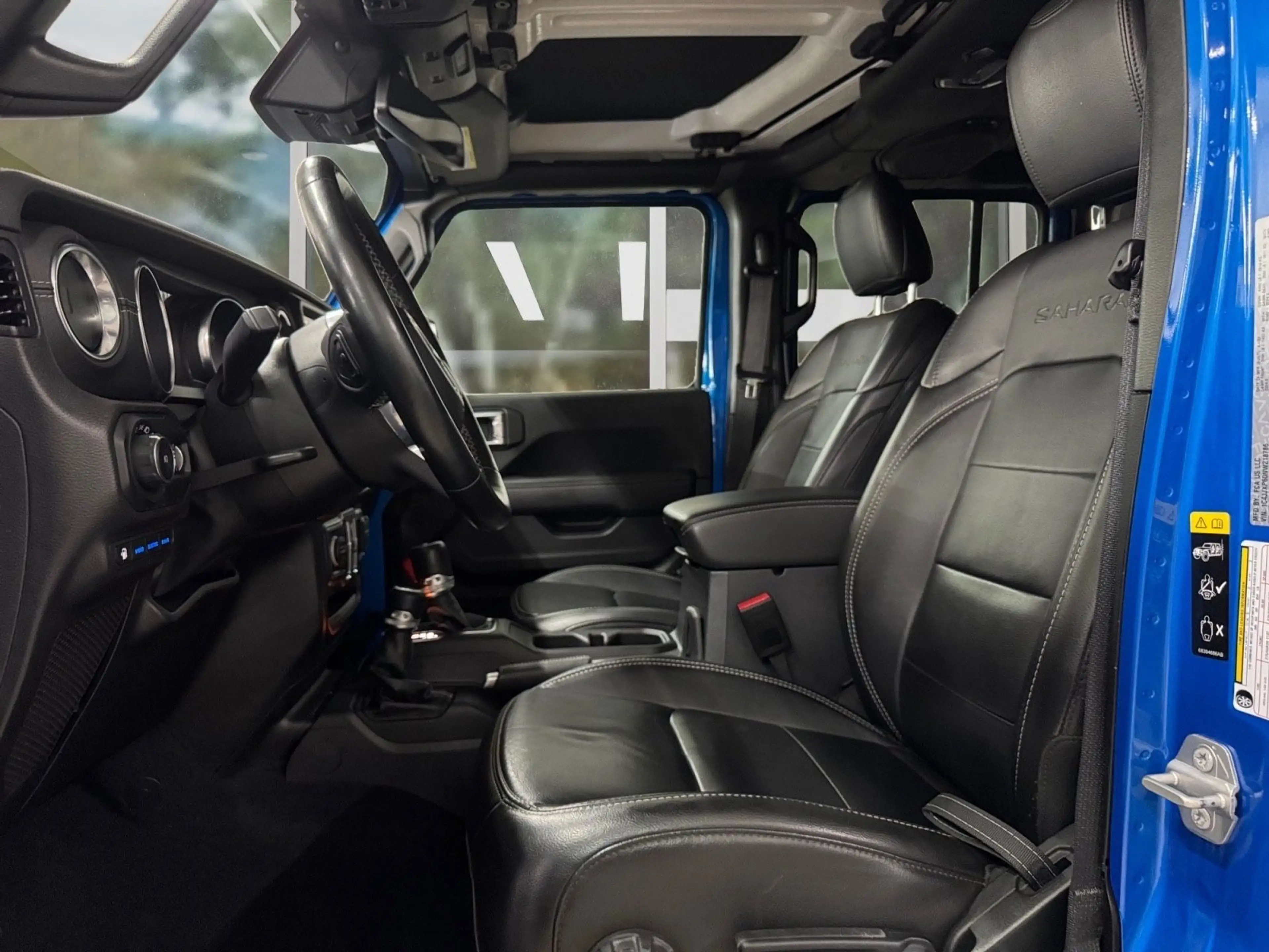 Jeep Wrangler Unlimited Plug-In Hybrid Sahara 2.Hand — photo 7