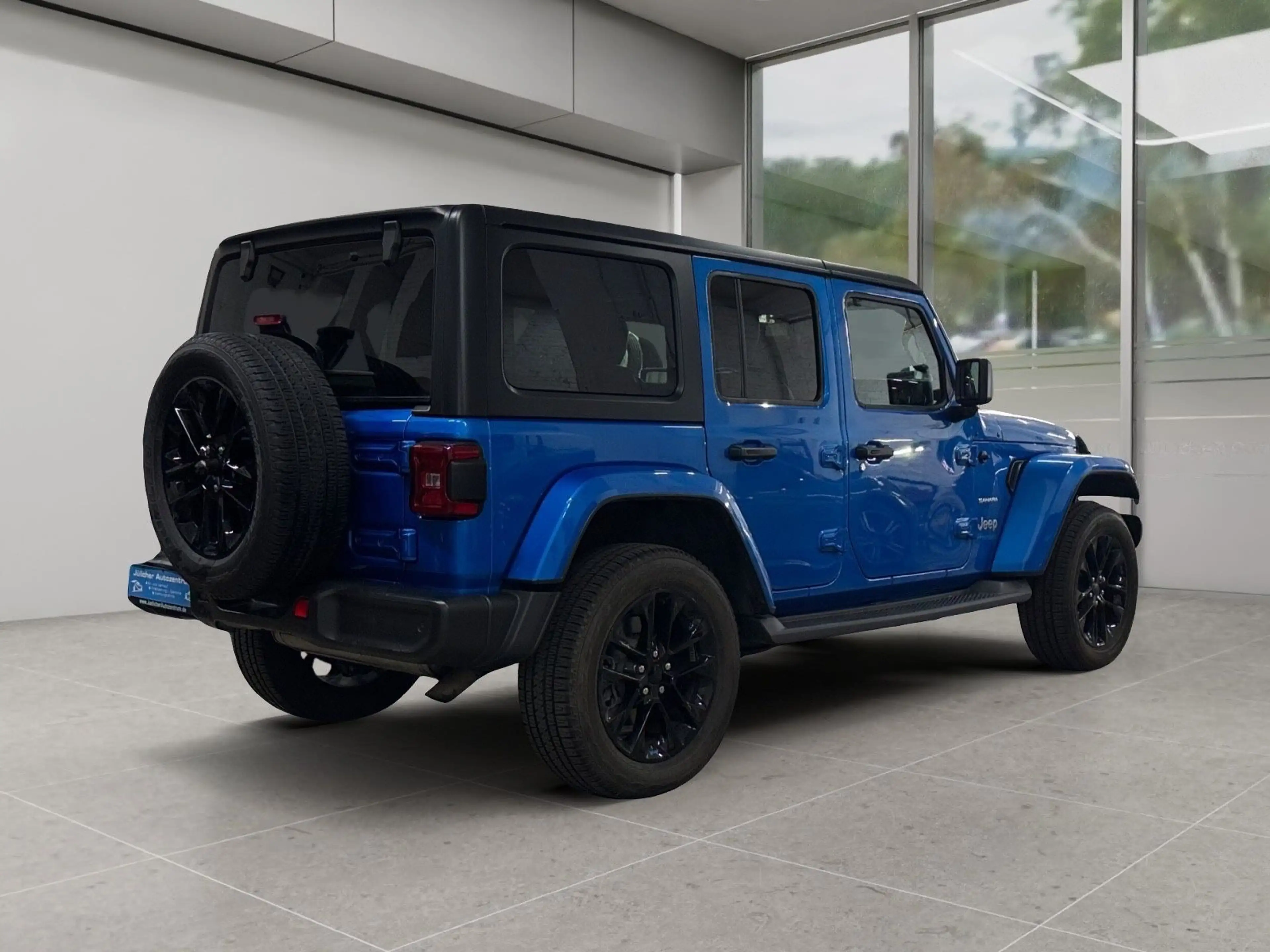 Jeep Wrangler Unlimited Plug-In Hybrid Sahara 2.Hand — photo 3