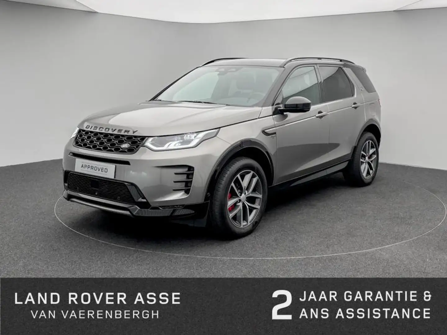 Land Rover Discovery Sport P300e Dynamic SE AWD Zilver - 1