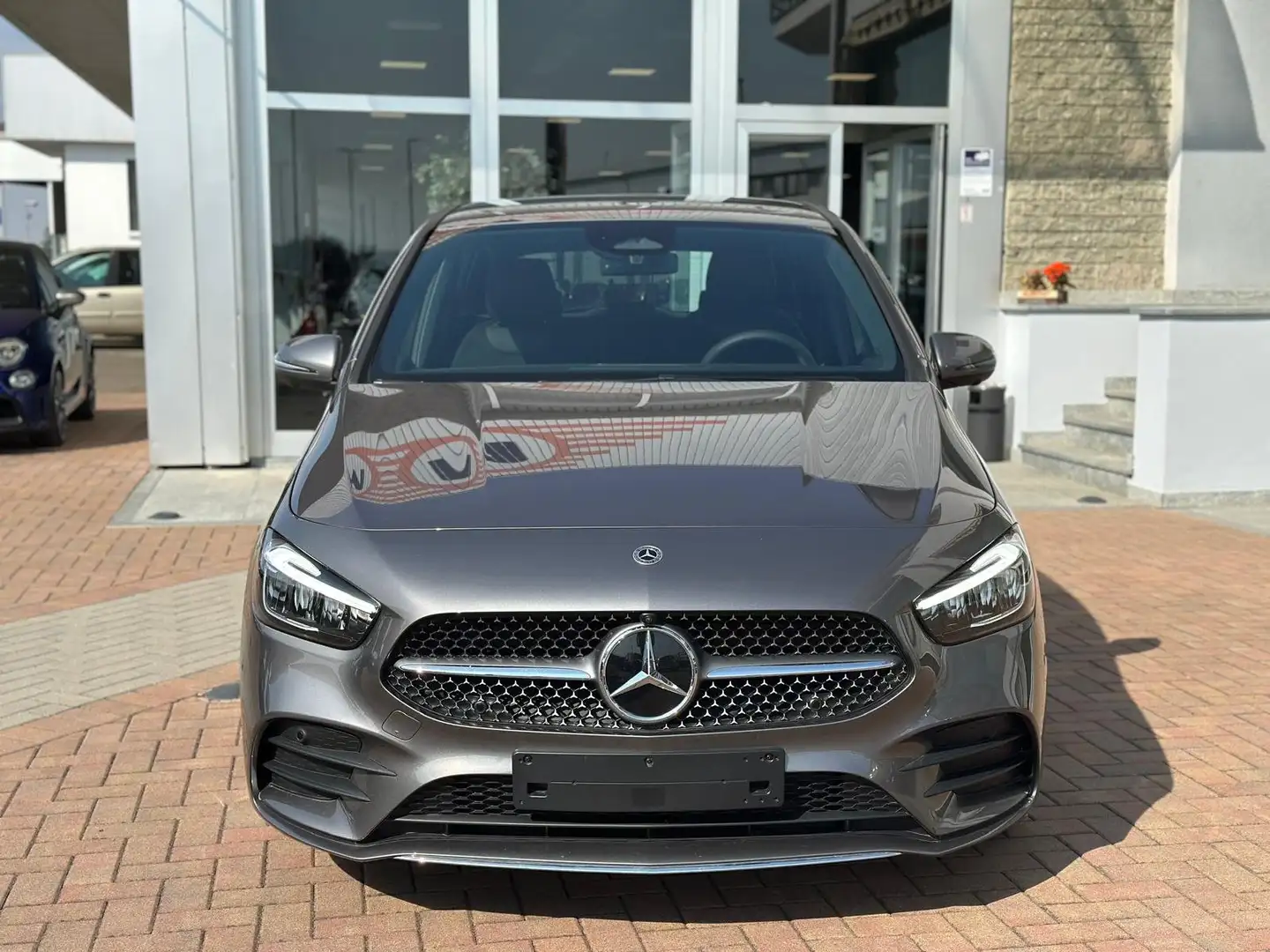 Mercedes-Benz B 180 d AMG Line Advanced Plus auto Grigio - 2