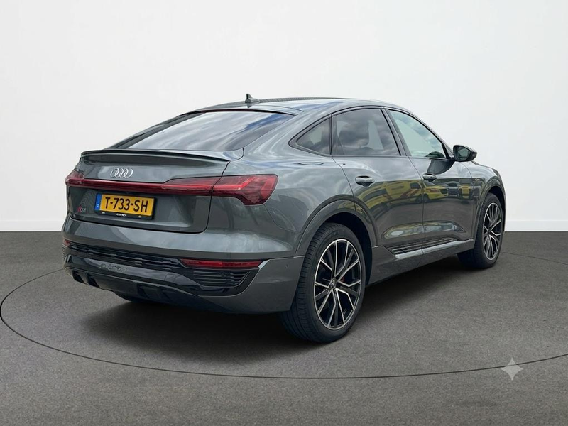 Audi Q8 e-tron Sportback 50 quattro S Edition 95 kWh 340pk | Pano — photo 3