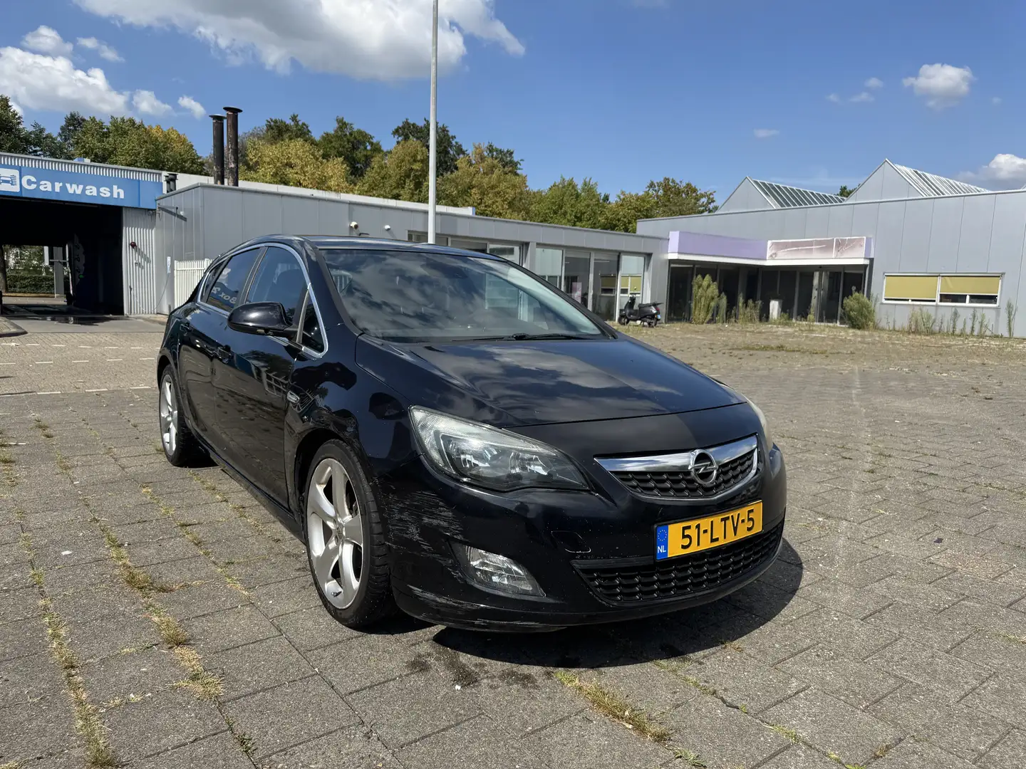 Opel Astra 1.6 Edition Чёрный - 1