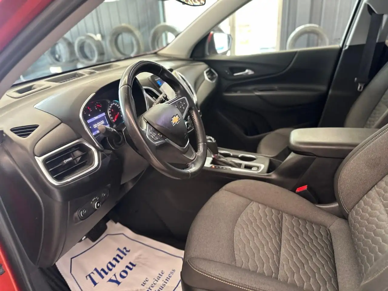Chevrolet Equinox снимка Chevrolet Equinox
