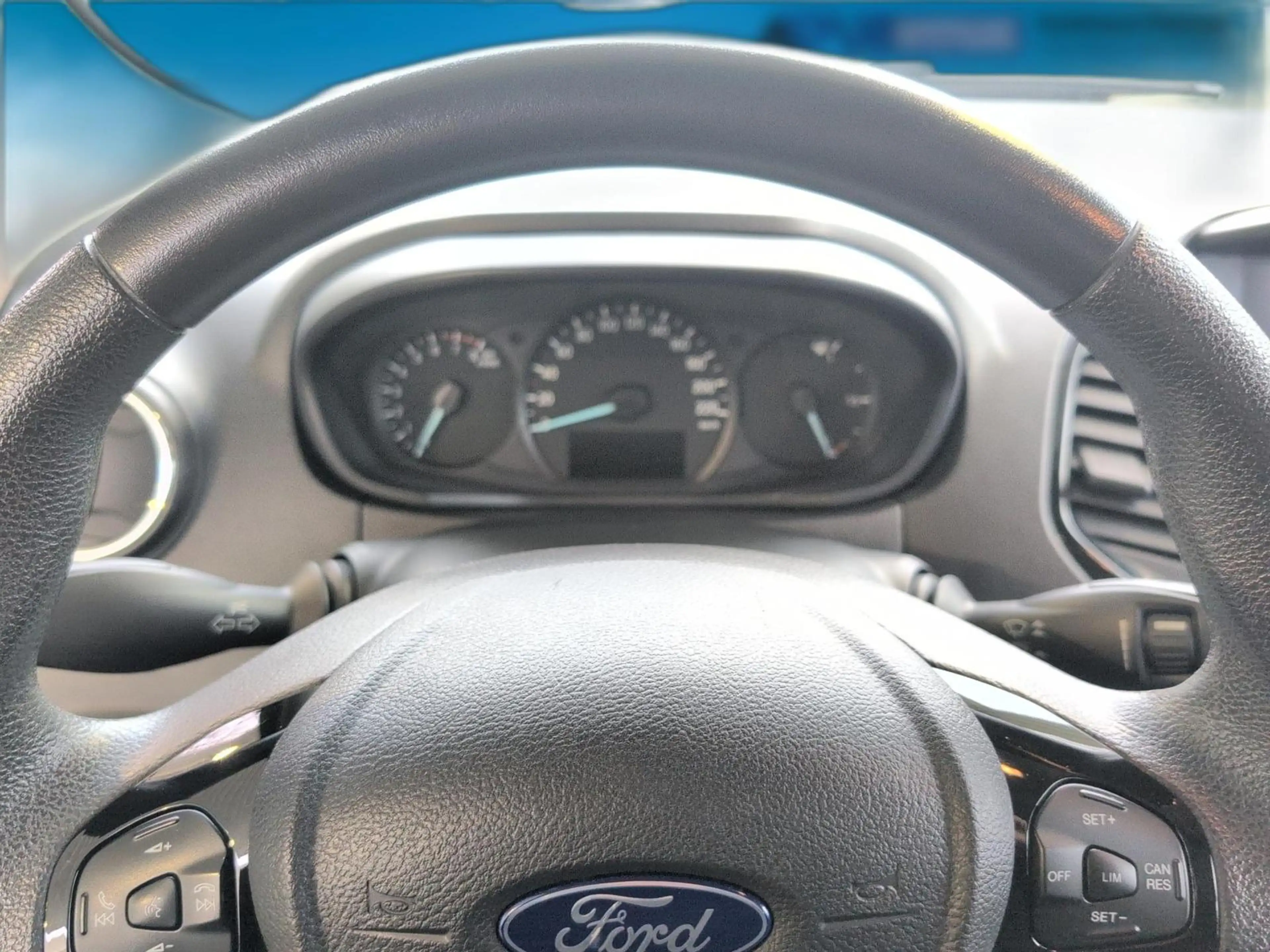 Ford Ka/Ka+ + Cool & Sound — photo 9