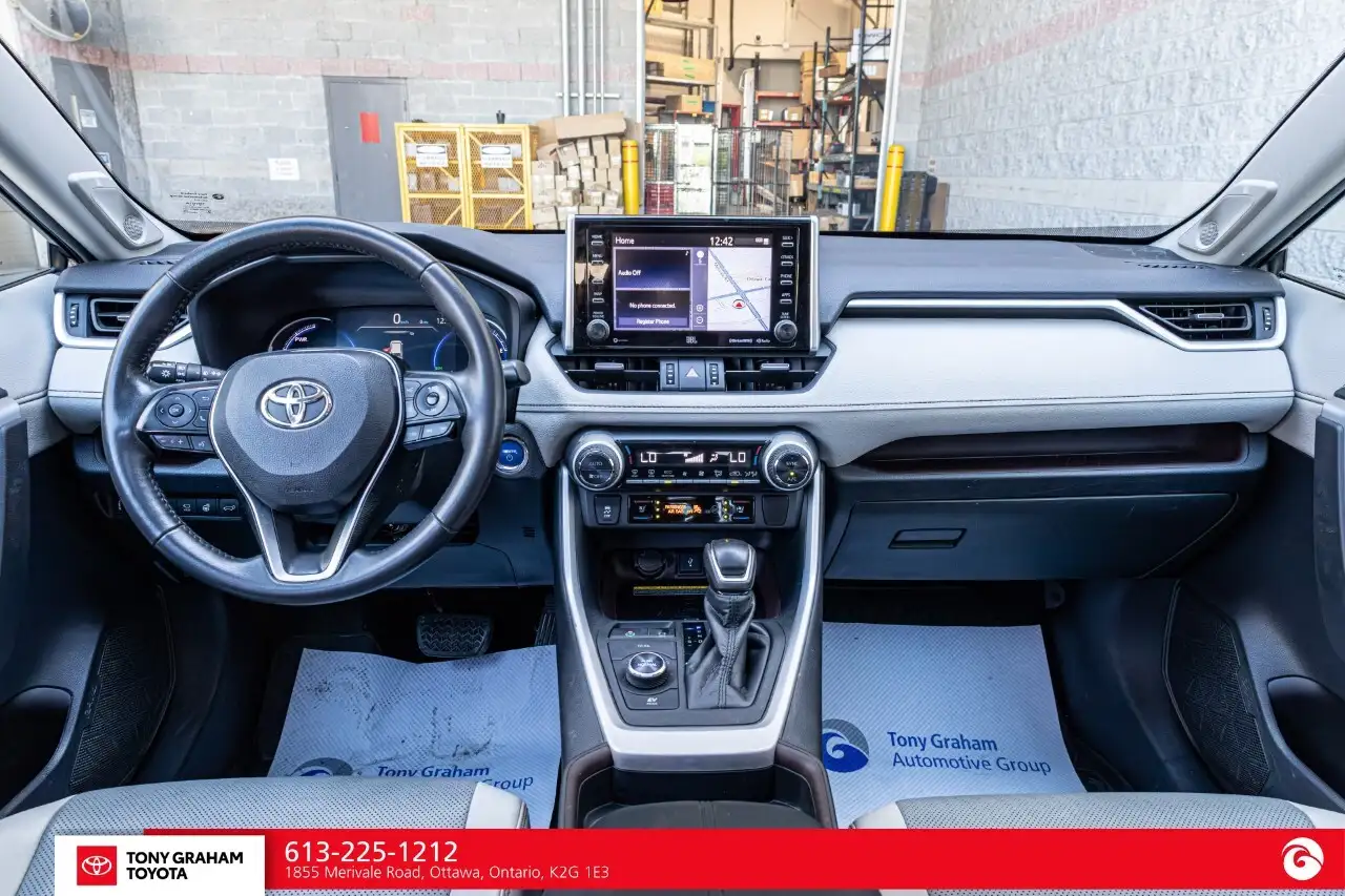 Toyota RAV 4 снимка Toyota RAV 4