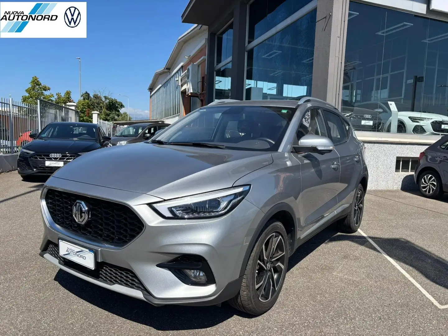 MG ZS ZS 1.5 Luxury Silber - 1