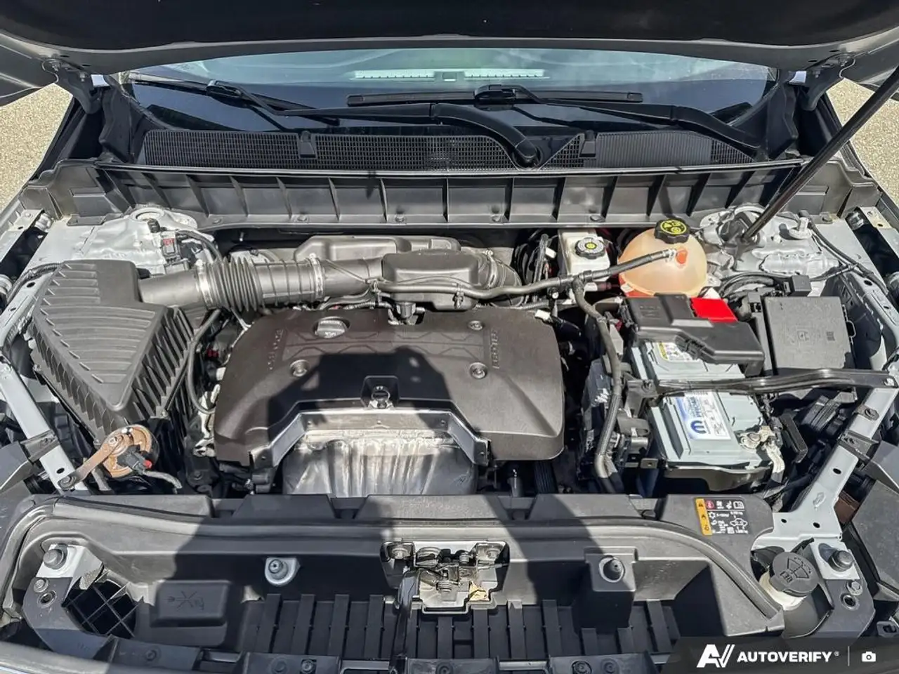 GMC Acadia снимка GMC Acadia