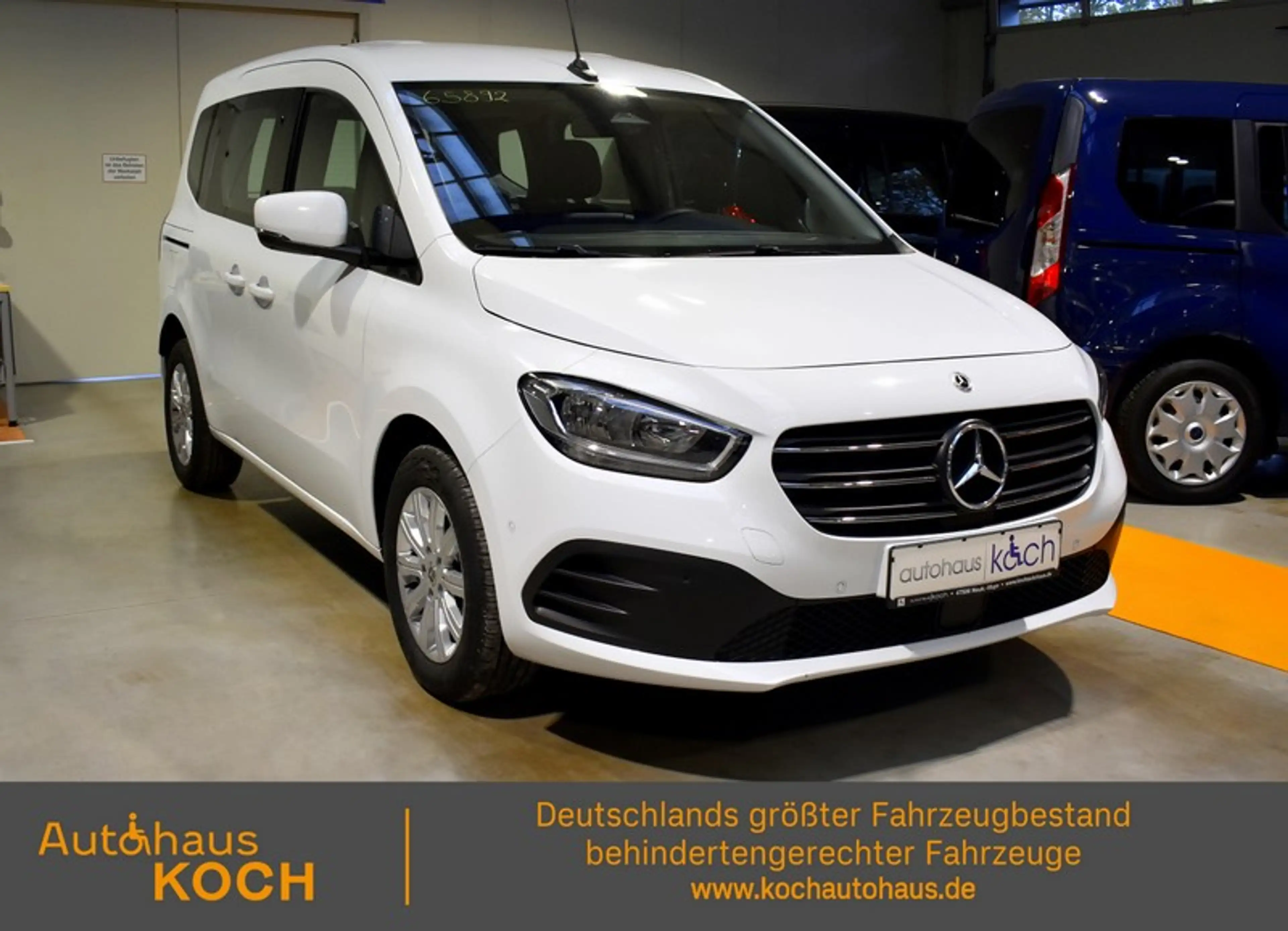 Mercedes-Benz T-Class 180 Style EU6d rollstuhlgerecht — photo 2