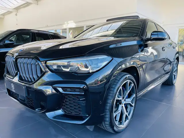 BMW X6 3.0 dA xDrive ** GARANTIE + TOIT PANO + PACK M + CUIR + LED ***