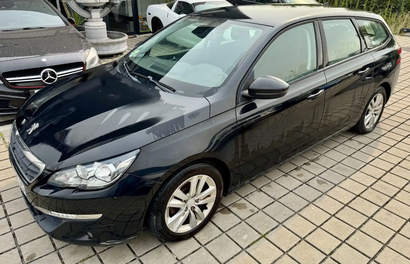 Peugeot 308 II 1.6 HDi 92 1560cm3 92cv Noir - 2