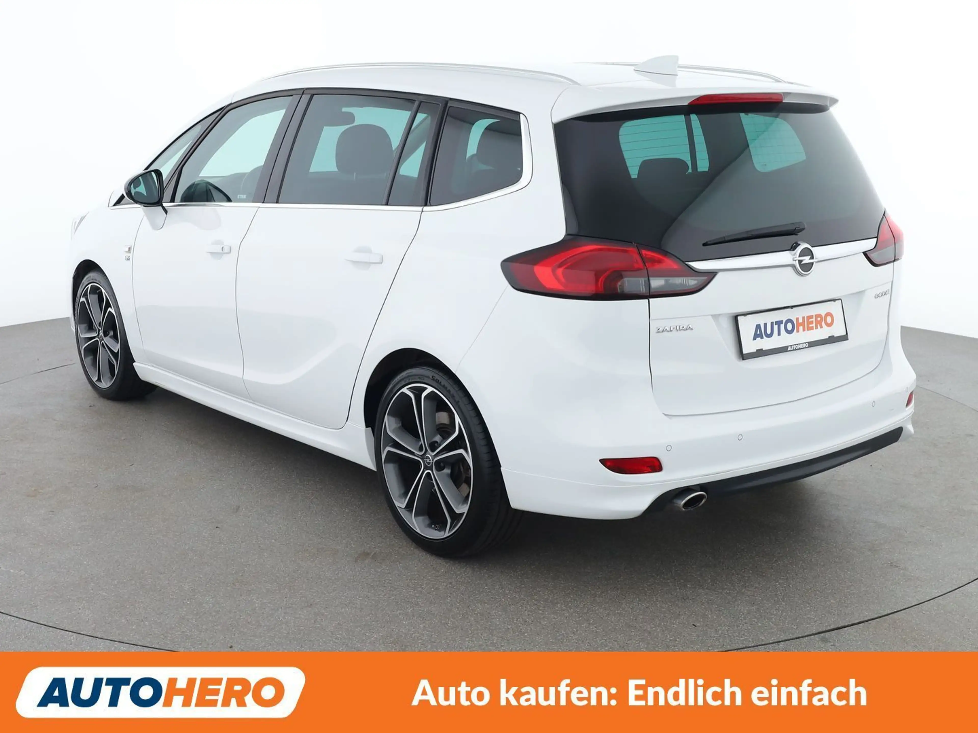 Opel Zafira Tourer 2.0 CDTI Innovation Start/Stop — photo 4