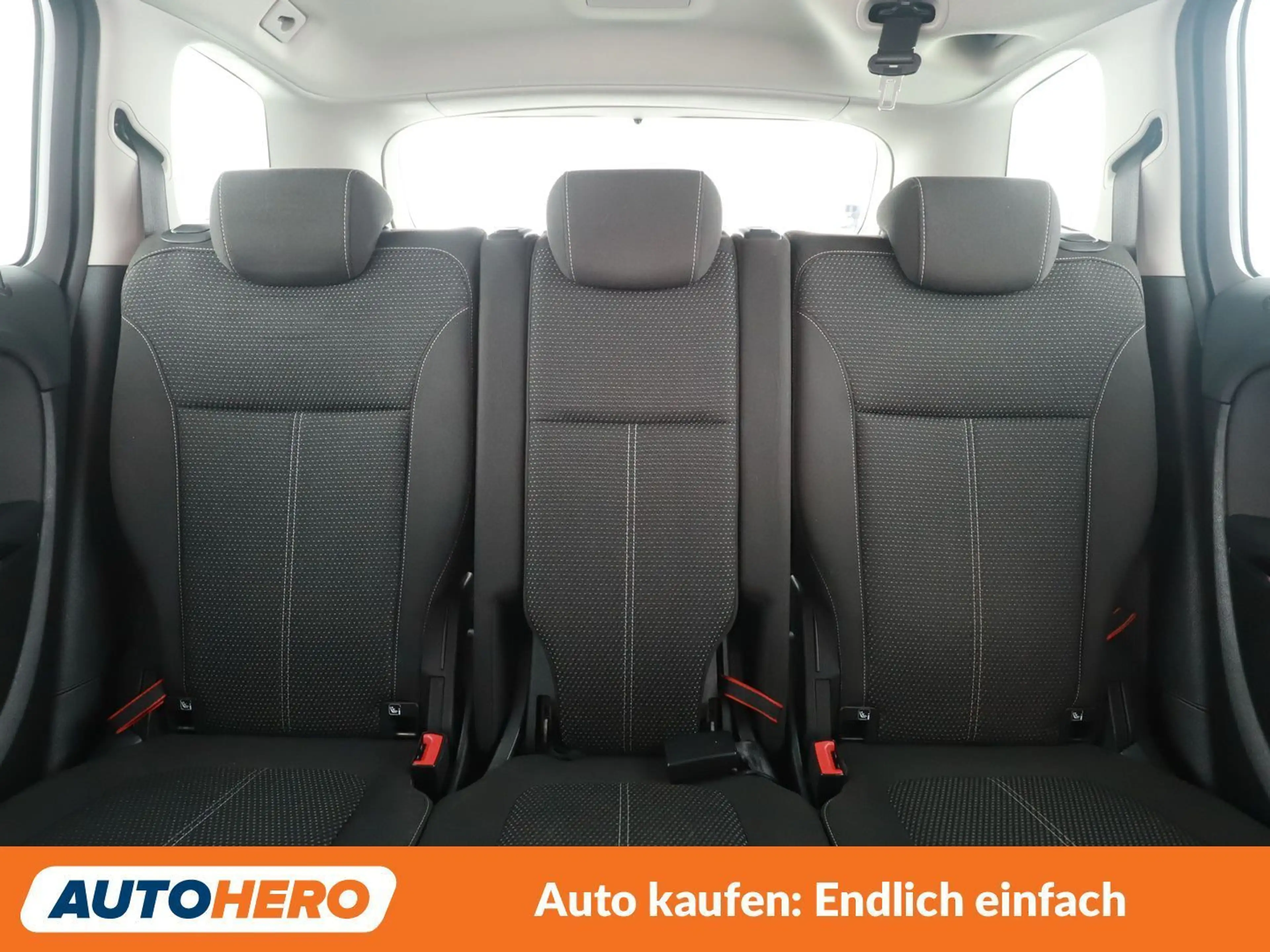 Opel Zafira Tourer 2.0 CDTI Innovation Start/Stop — photo 15
