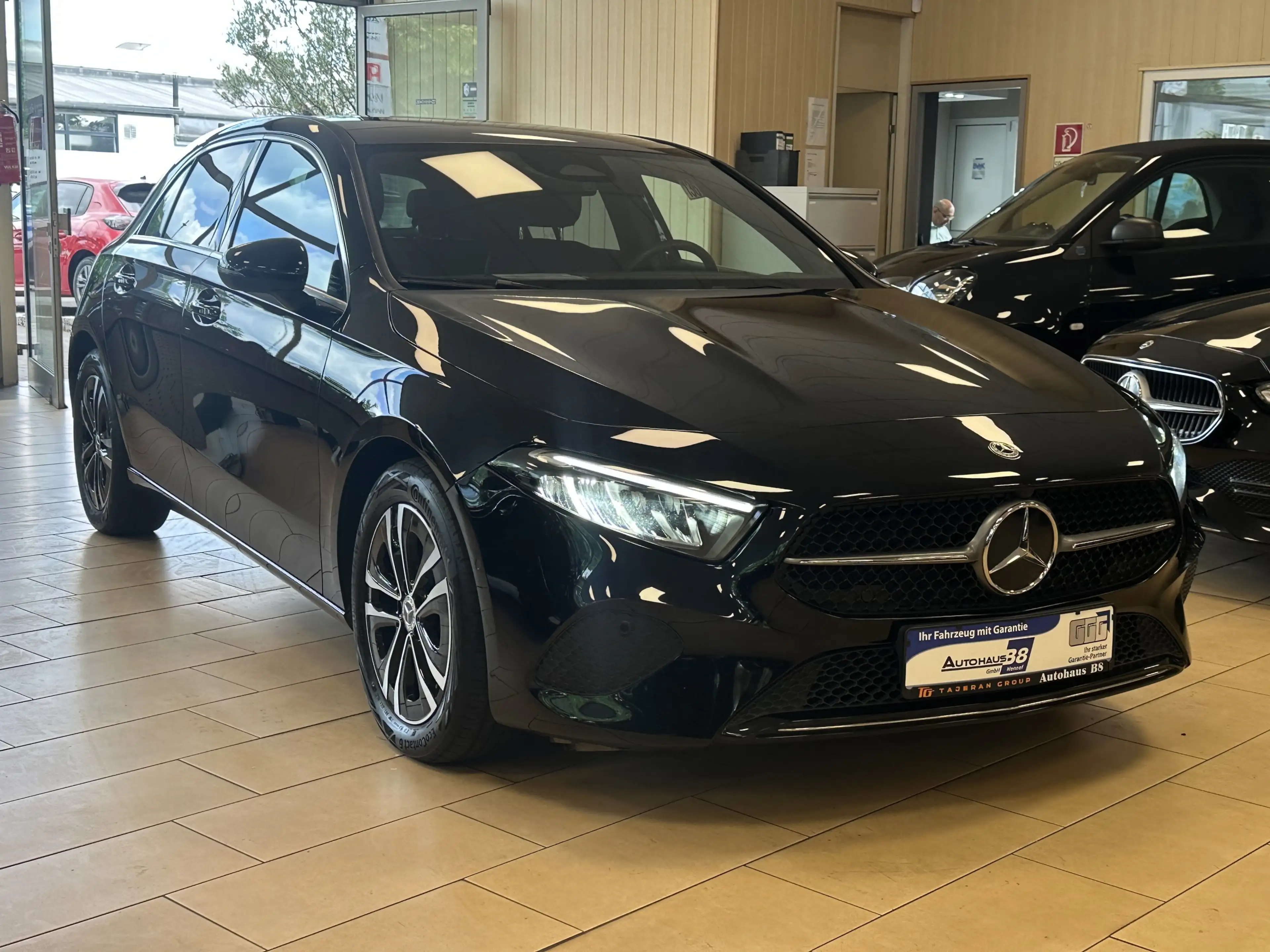 Mercedes-Benz A 220 Progressive*MBUX*S.Dach*ACC*CAM*Navi*SHZ* — photo 3