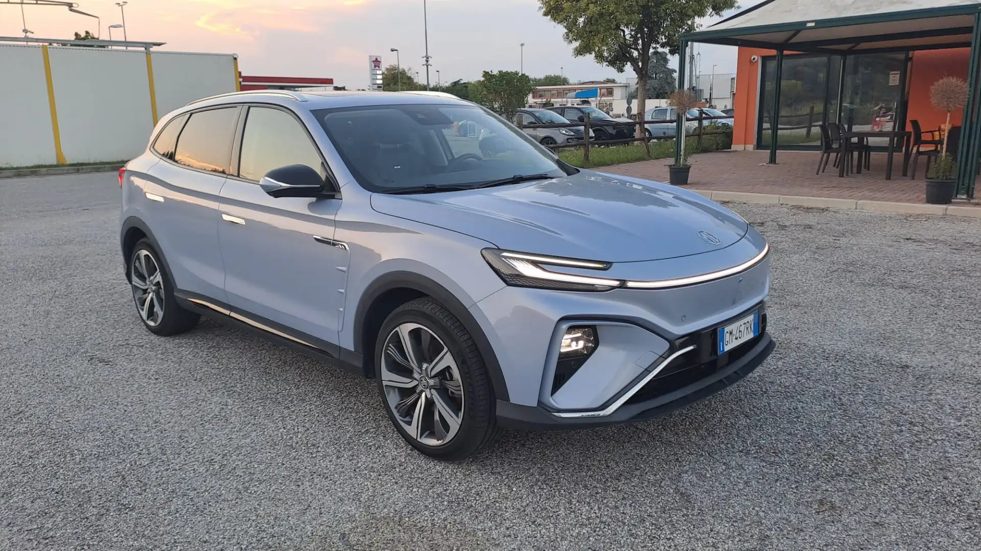 MG Marvel R Luxury 70KWh Albastru - 1