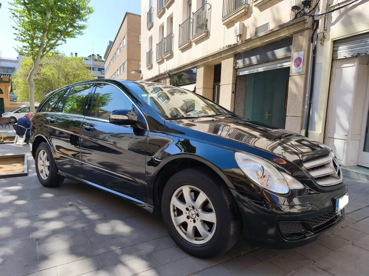 Mercedes-Benz R 320 350 4M Aut. Negru - 2
