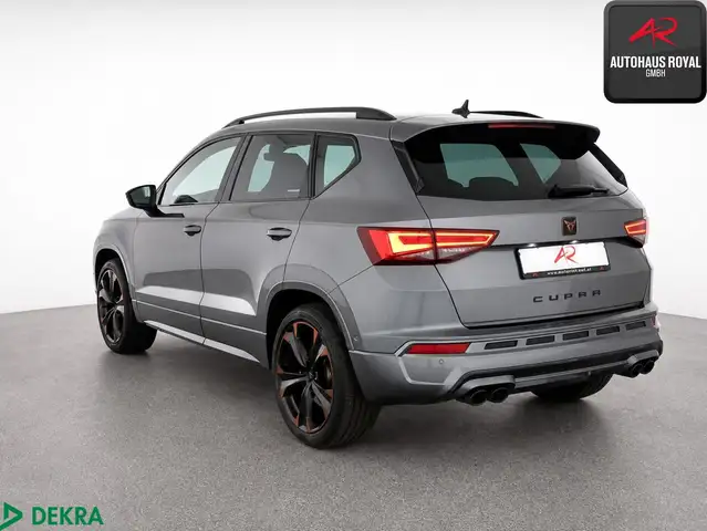 Cupra Ateca view 3