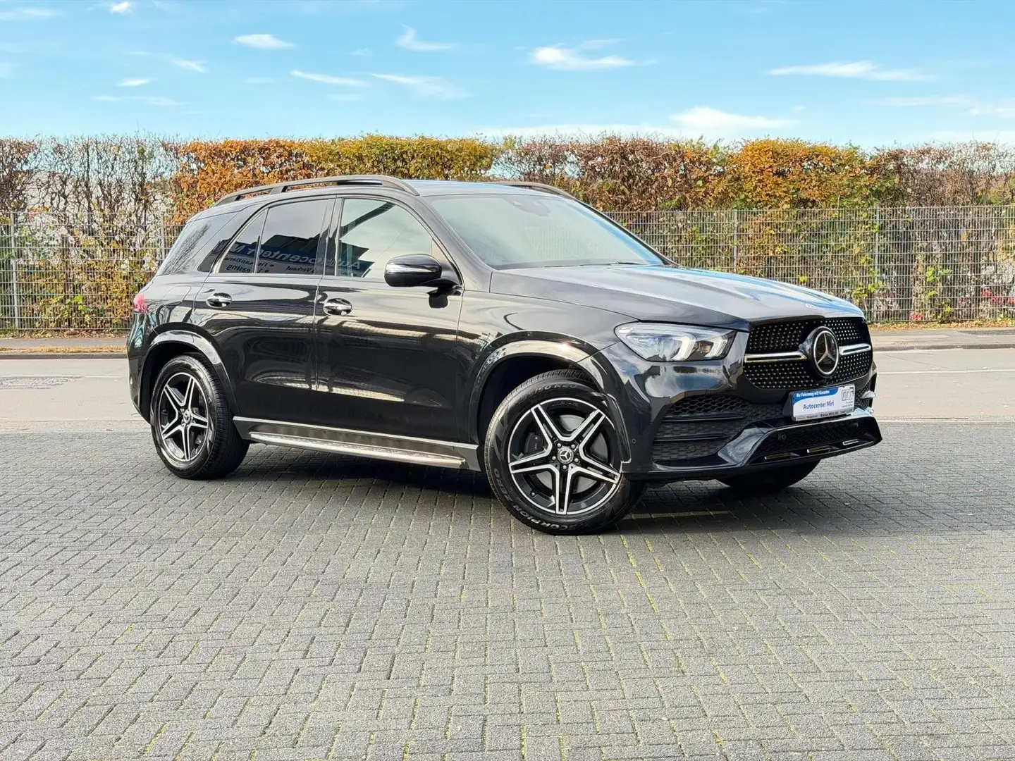 Mercedes-Benz GLE 350 d 4Matic AMG Line-Pano-360-Spur-ACC-AHK- Noir - 1