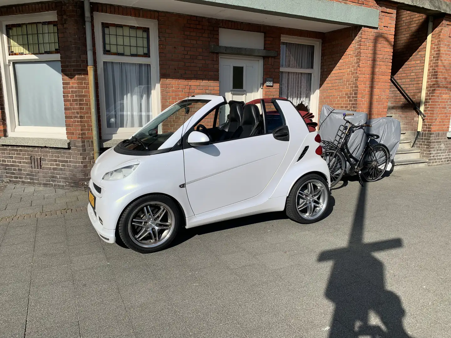 smart forTwo cabrio turbo BRABUS style, 102PK, uniek en netjes Wit - 2