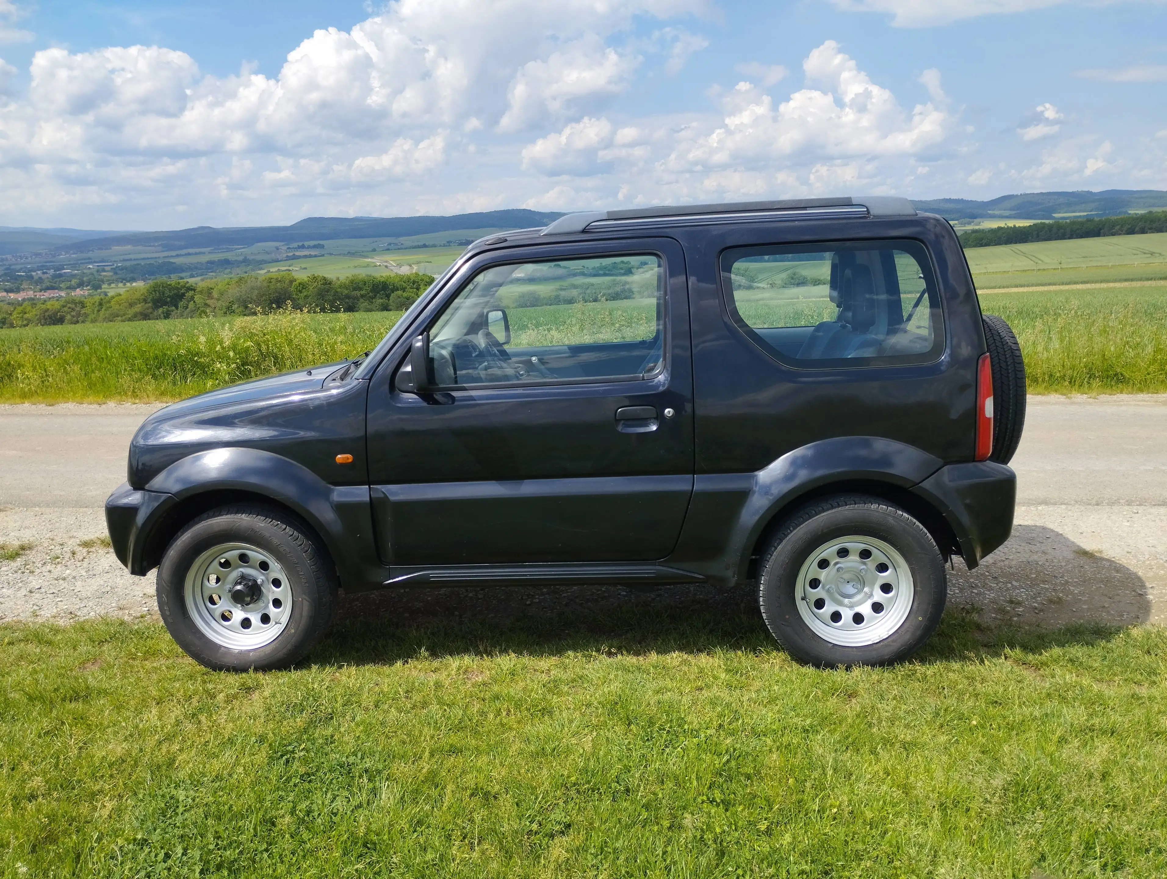 Suzuki Jimny Jimny SUV 4x4 Allrad HU/AU NEU!! — photo 2