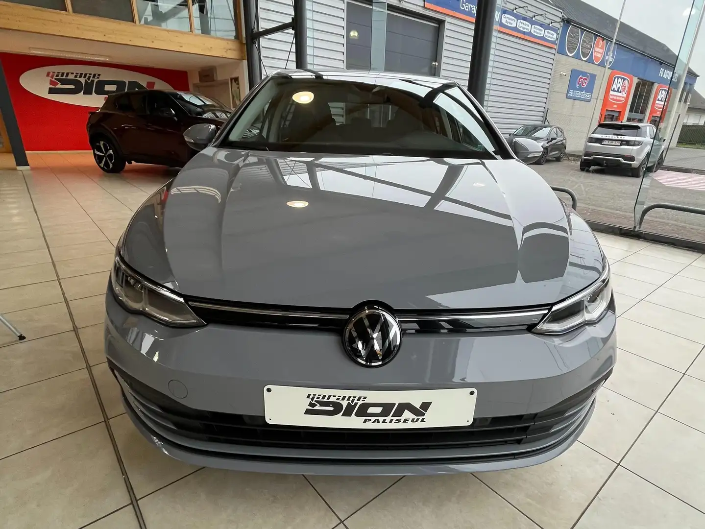 Volkswagen Golf Golf 1.5 eTSI Life Business Premium DSG Gris - 2