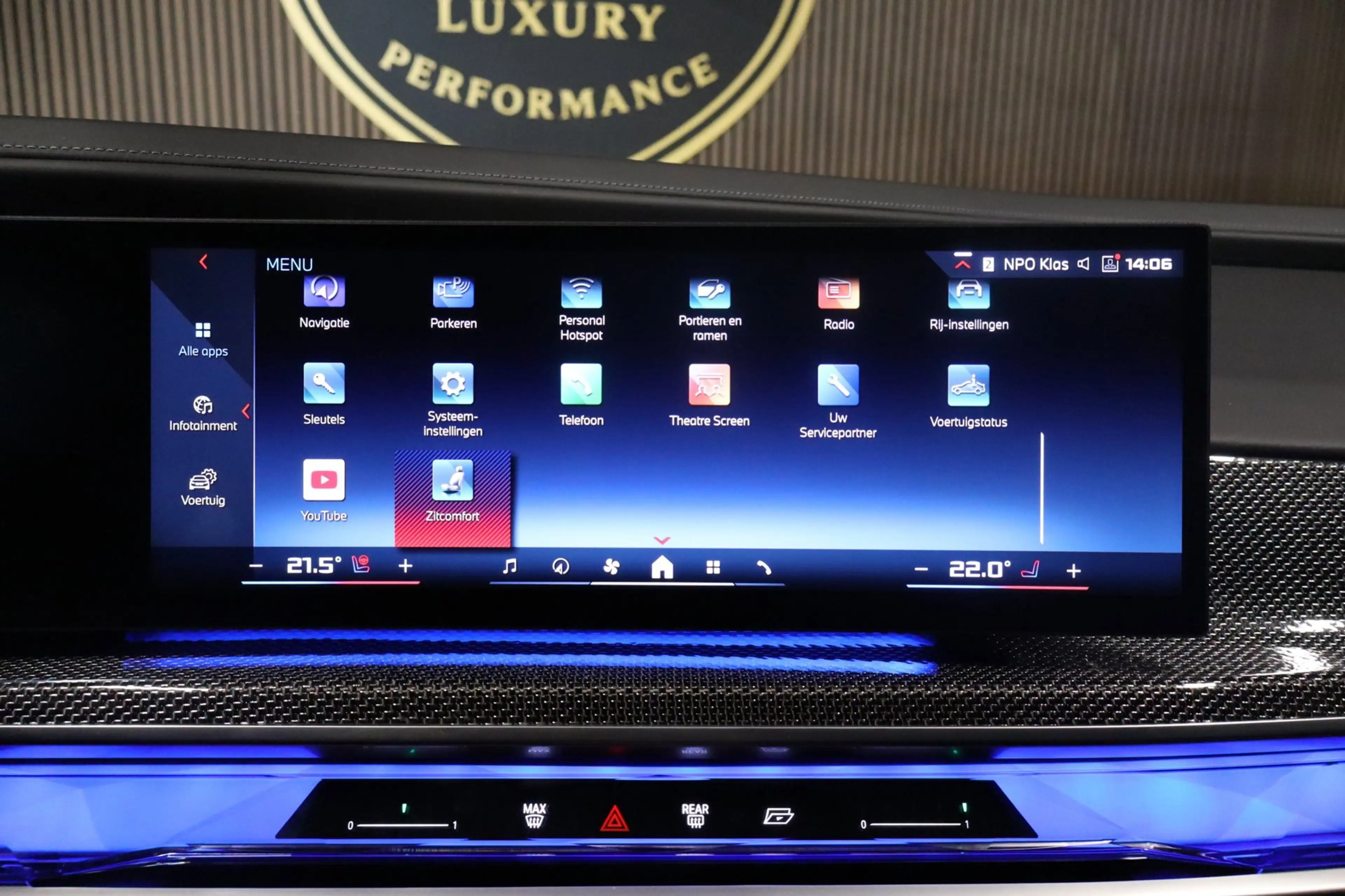 BMW 760 7-serie M760e xDrive|571 pk|Skylounge|BMW Iconic G — photo 30