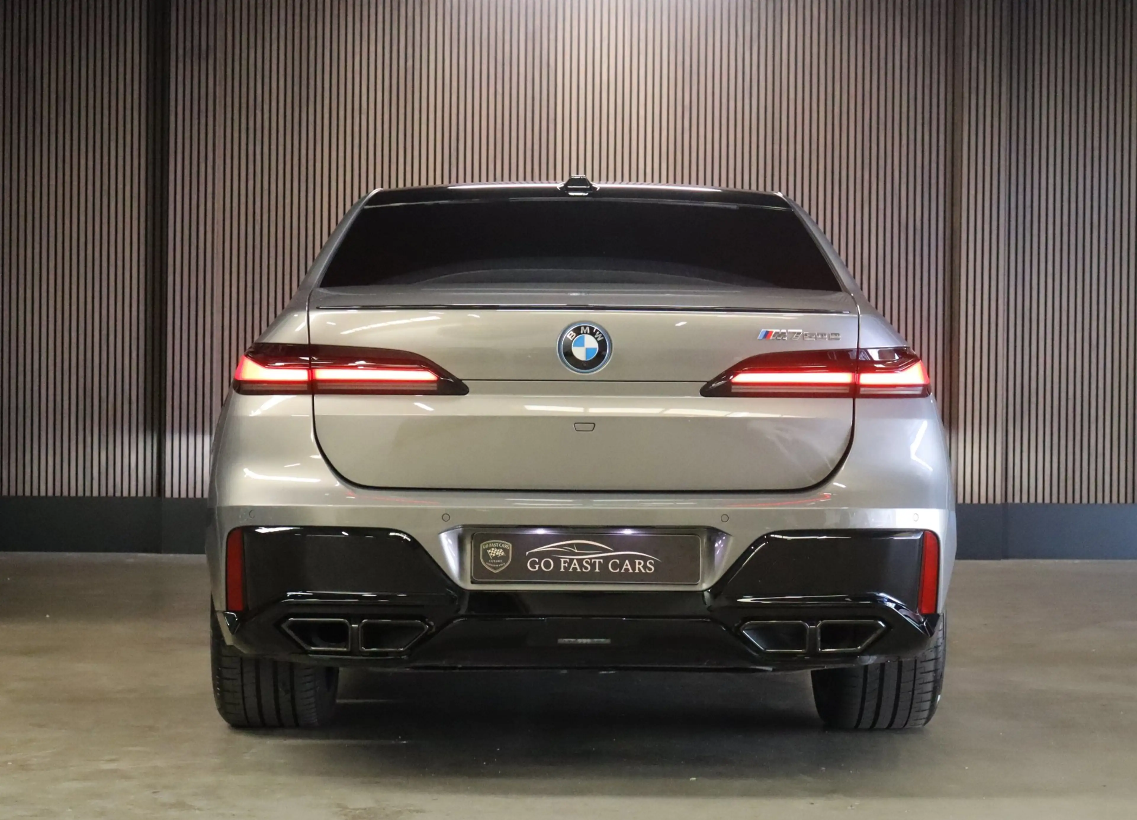 BMW 760 7-serie M760e xDrive|571 pk|Skylounge|BMW Iconic G — photo 6