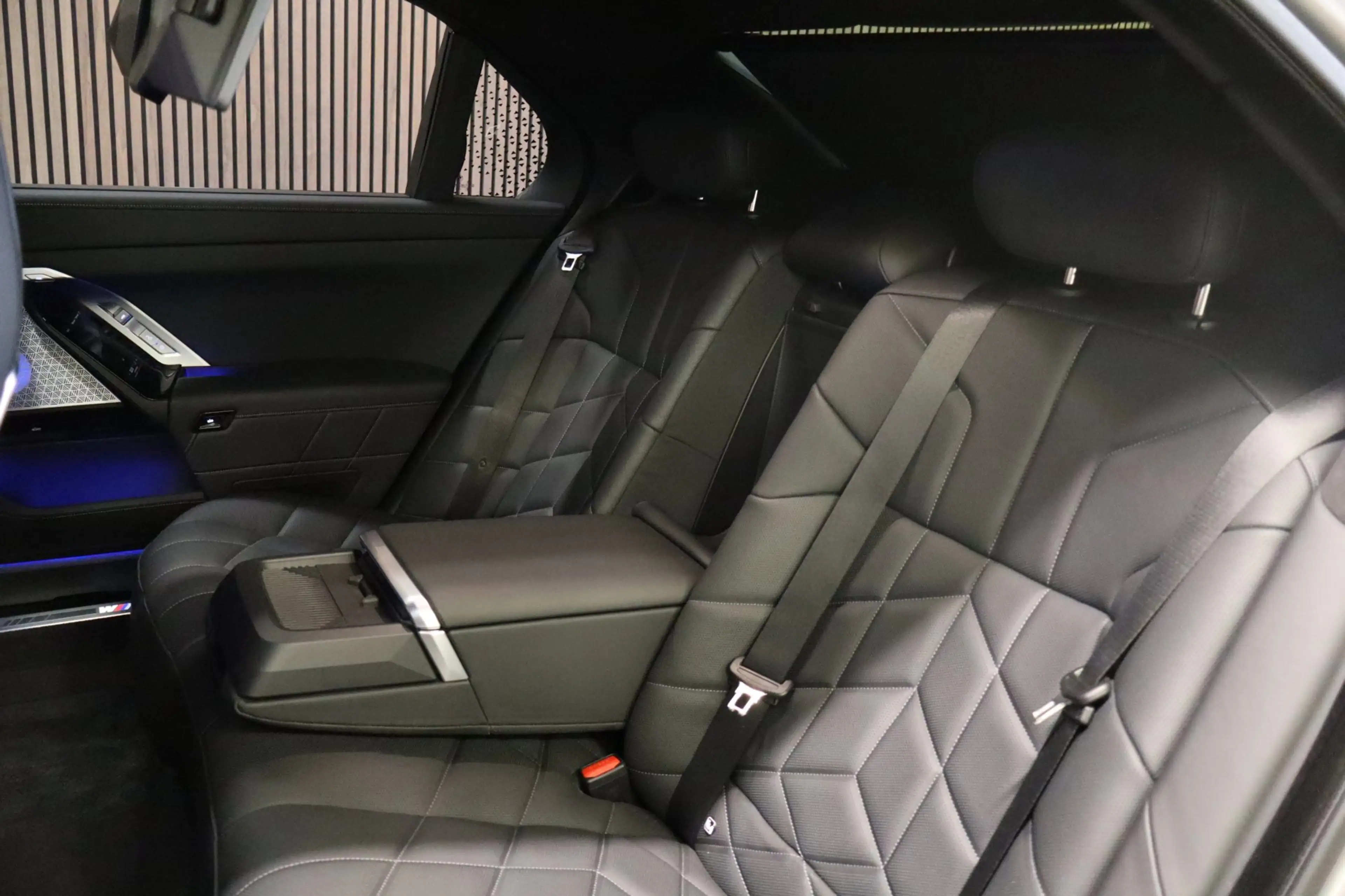BMW 760 7-serie M760e xDrive|571 pk|Skylounge|BMW Iconic G — photo 15