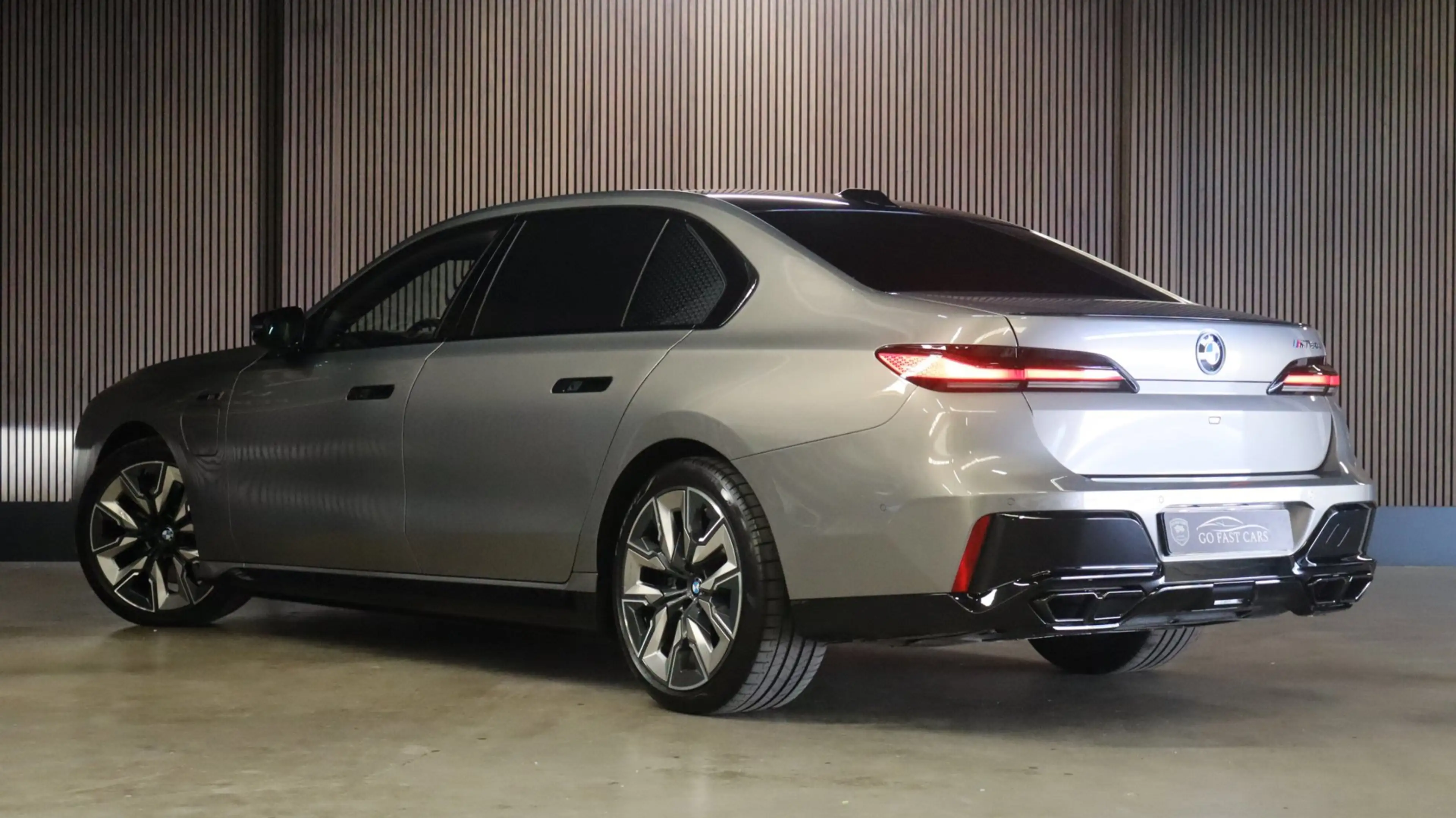 BMW 760 7-serie M760e xDrive|571 pk|Skylounge|BMW Iconic G — photo 5