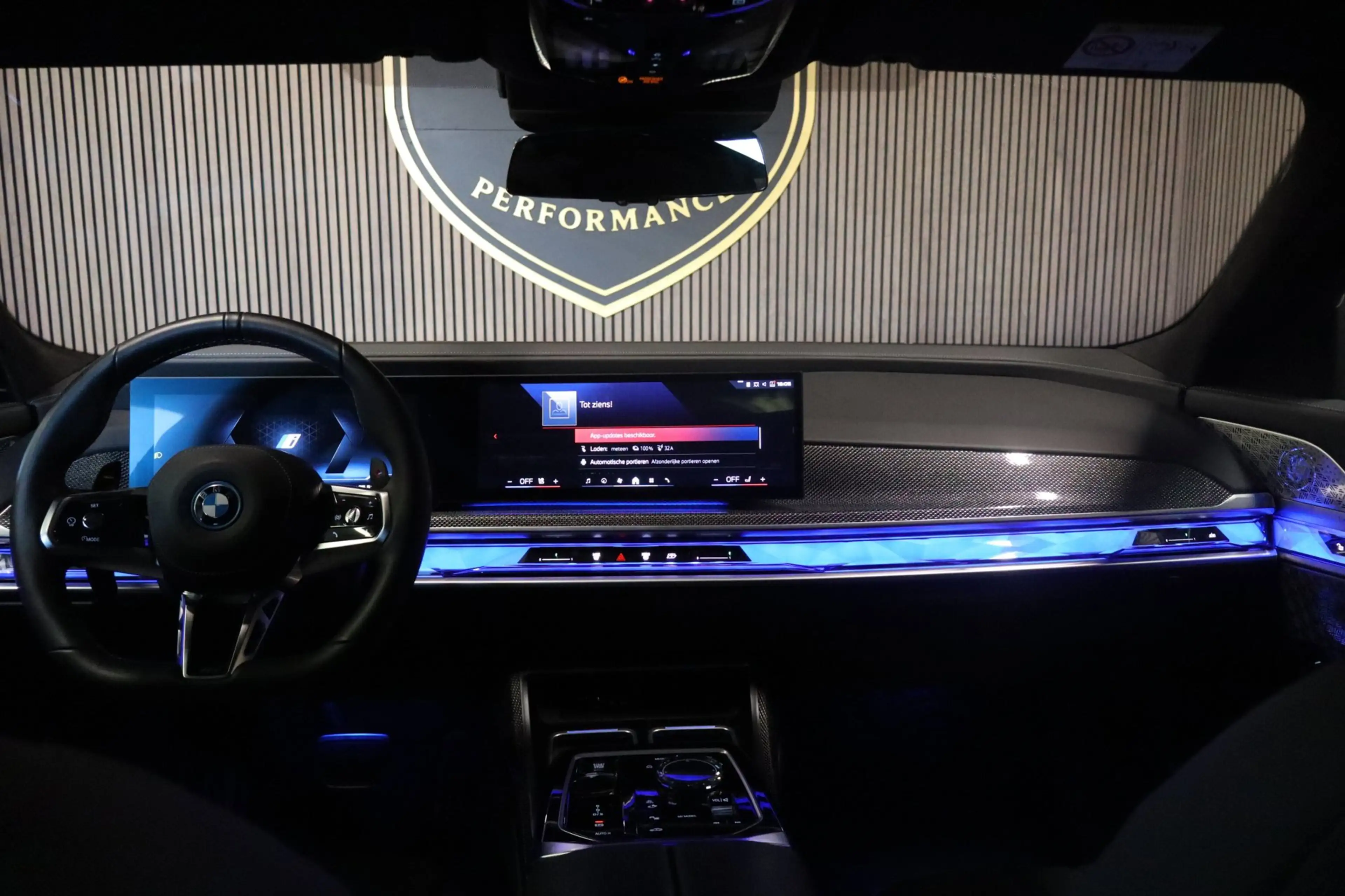 BMW 760 7-serie M760e xDrive|571 pk|Skylounge|BMW Iconic G — photo 10